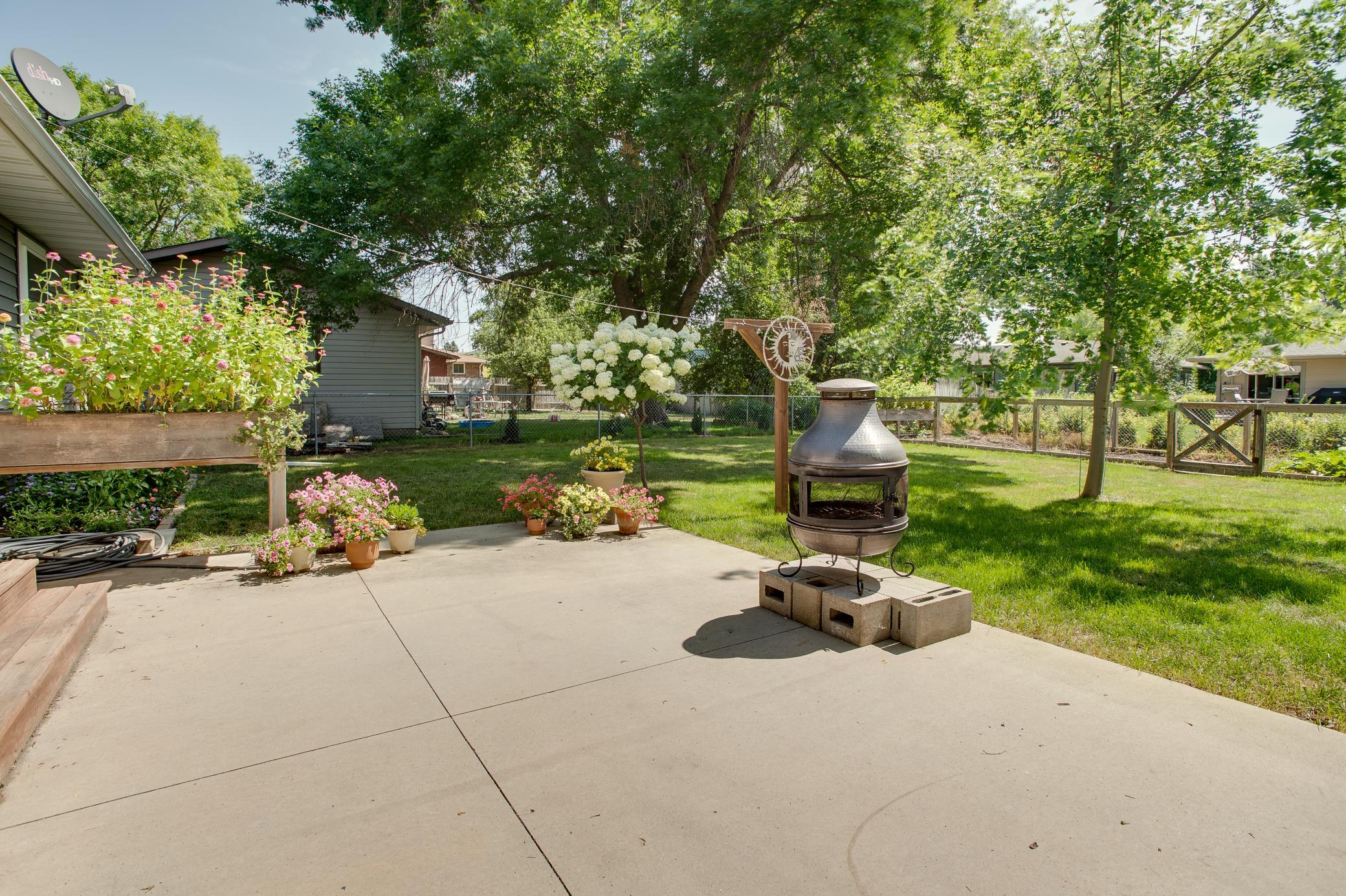 1974 single family home for sale at 429 Brook Avenue in Moorhead, MN — 3 bed, 2 bath (photo 41 of 51)
