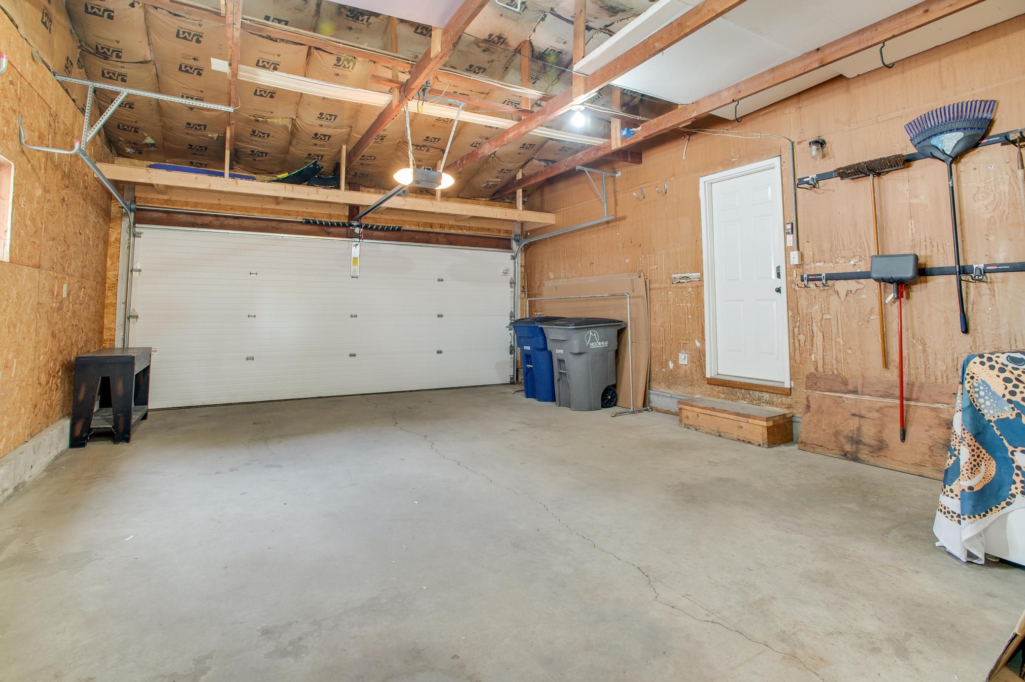 1974 single family home for sale at 429 Brook Avenue in Moorhead, MN — 3 bed, 2 bath (photo 48 of 51)
