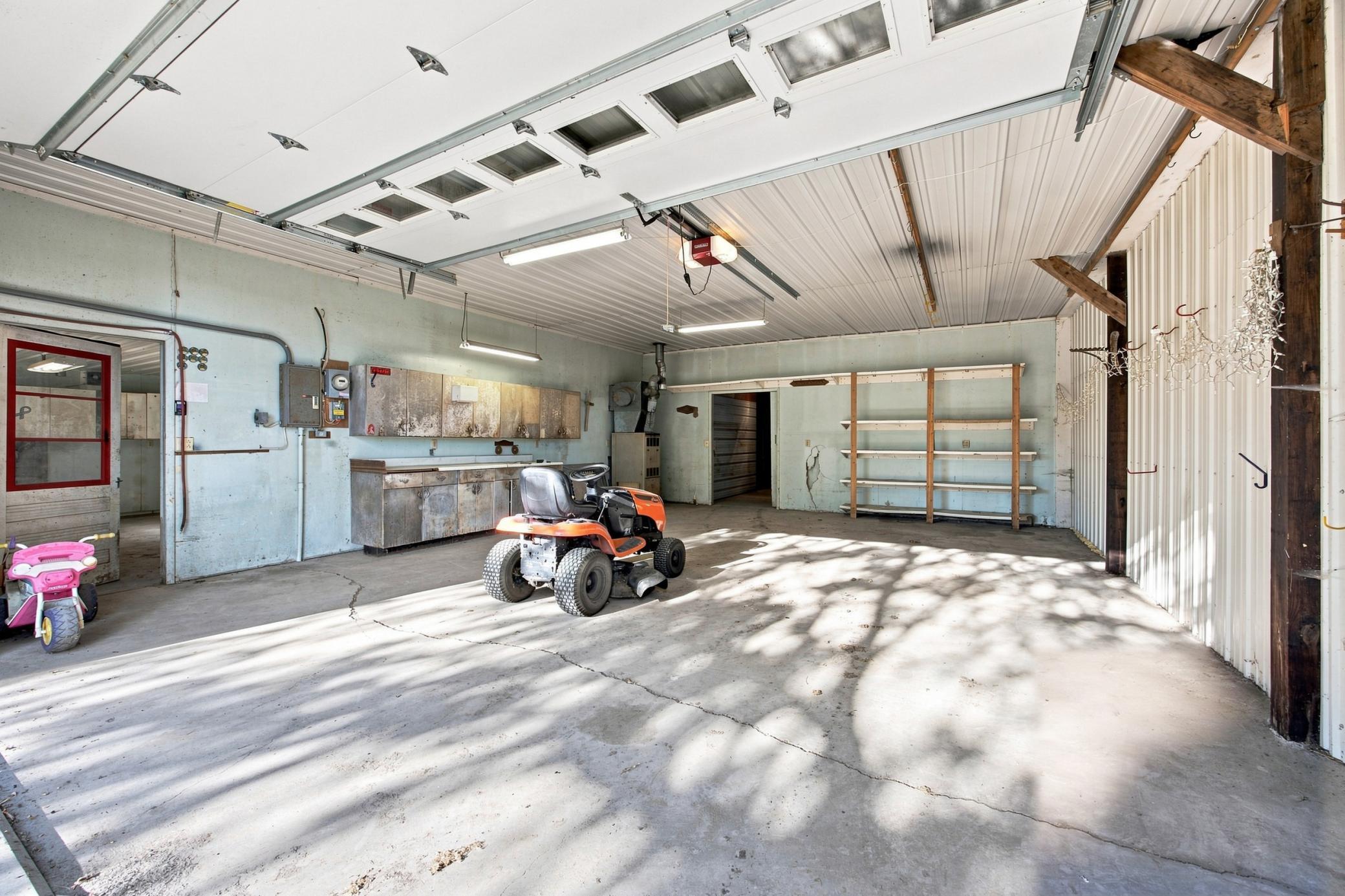 1937 single family home for sale at 15218 9th Street NE in Mayville, ND — 4 bed, 2 bath (photo 39 of 57)