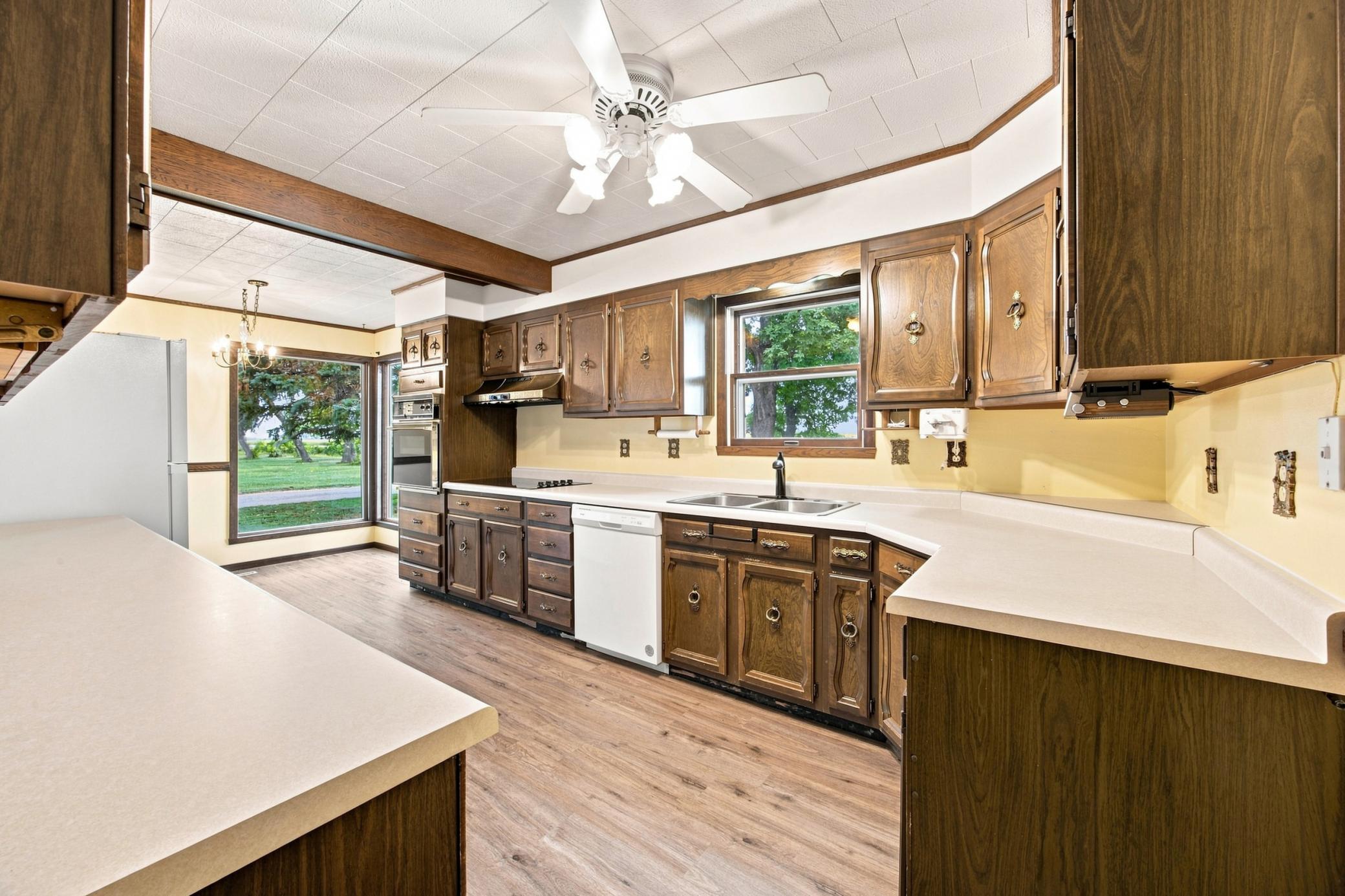 1937 single family home for sale at 15218 9th Street NE in Mayville, ND — 4 bed, 2 bath (photo 8 of 57)