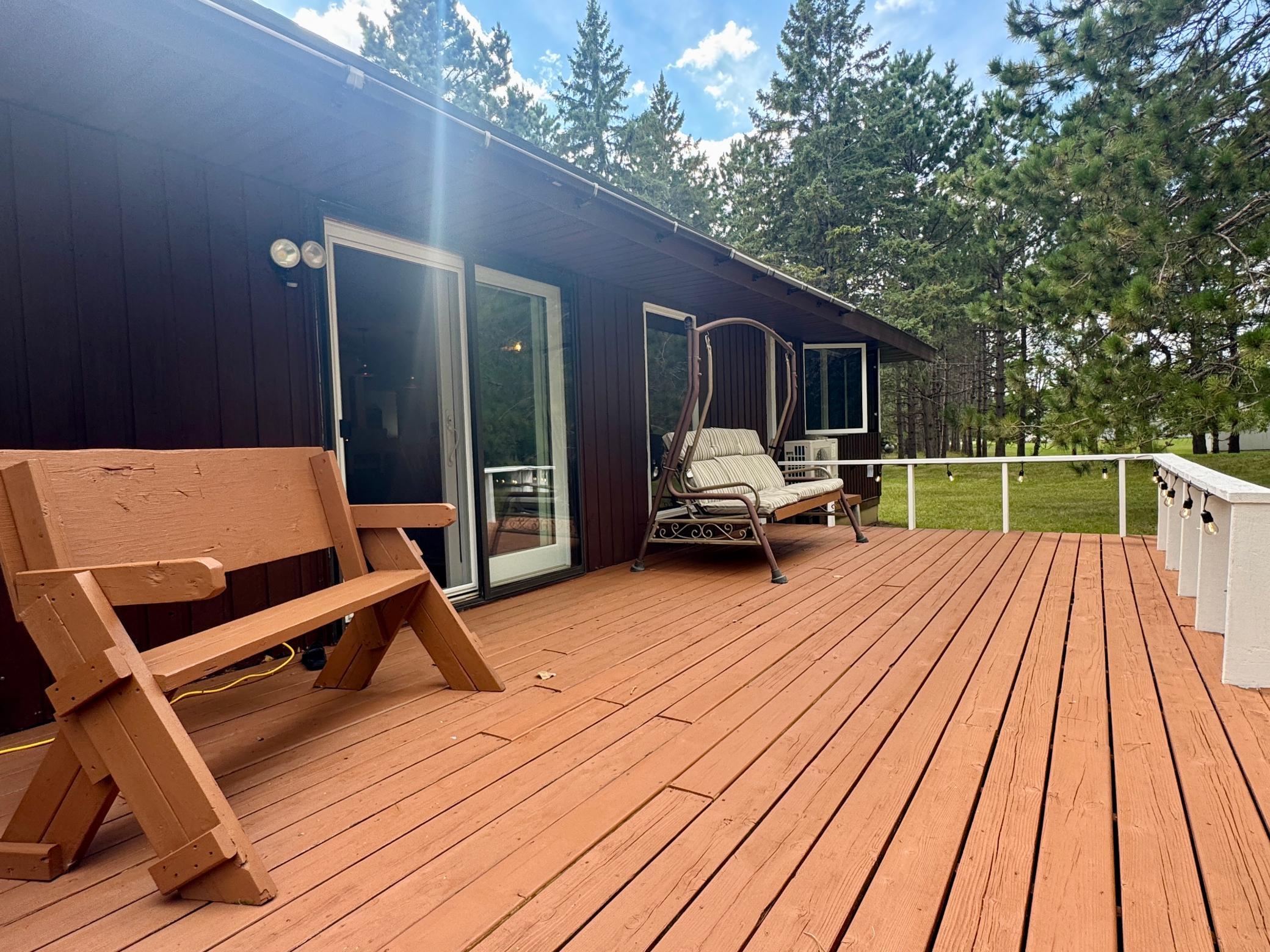 1979 single family home for sale at 55203 State Highway 11 in Warroad, MN — 3 bed, 2 bath (photo 35 of 44)