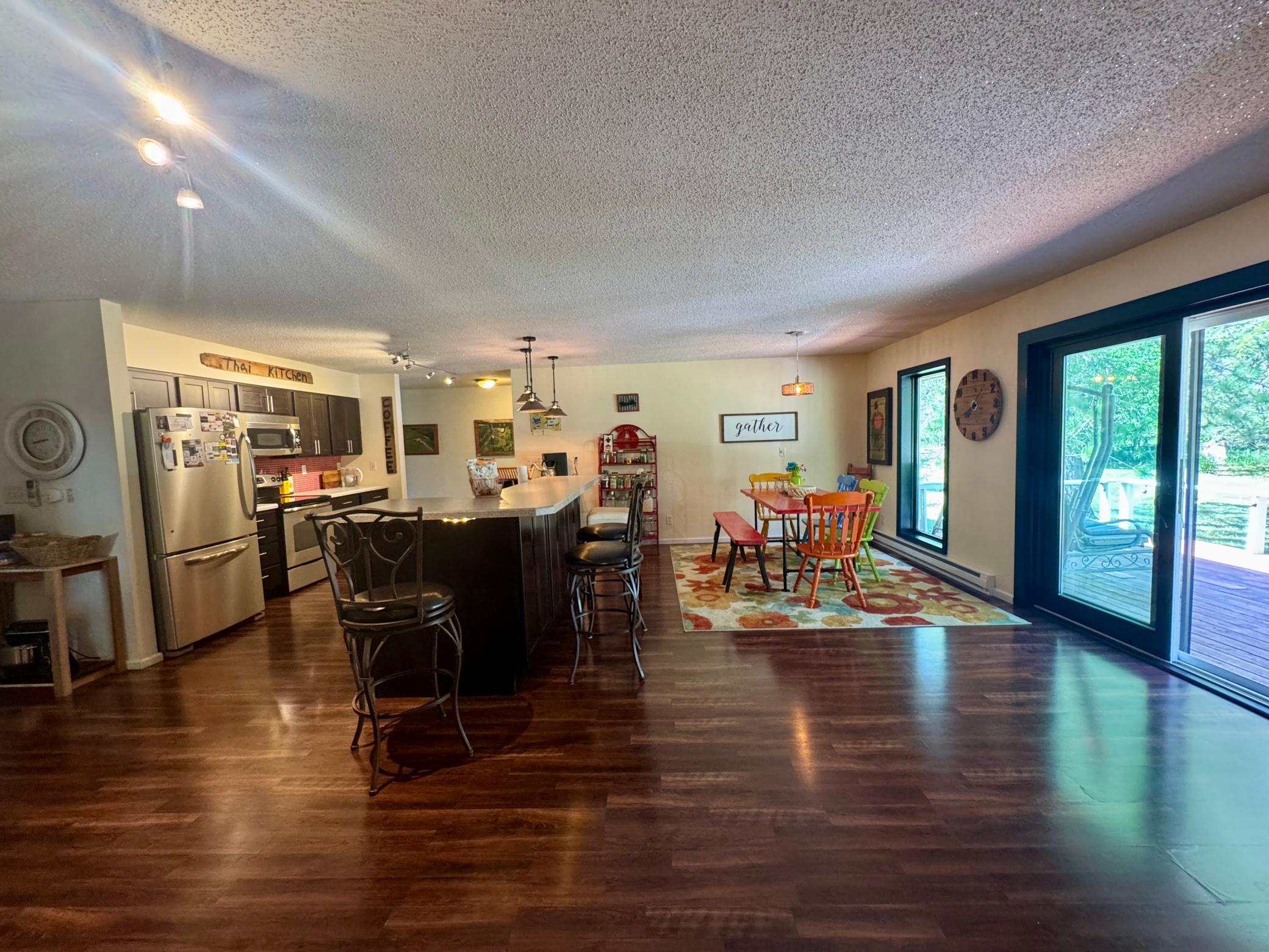 1979 single family home for sale at 55203 State Highway 11 in Warroad, MN — 3 bed, 2 bath (photo 9 of 44)