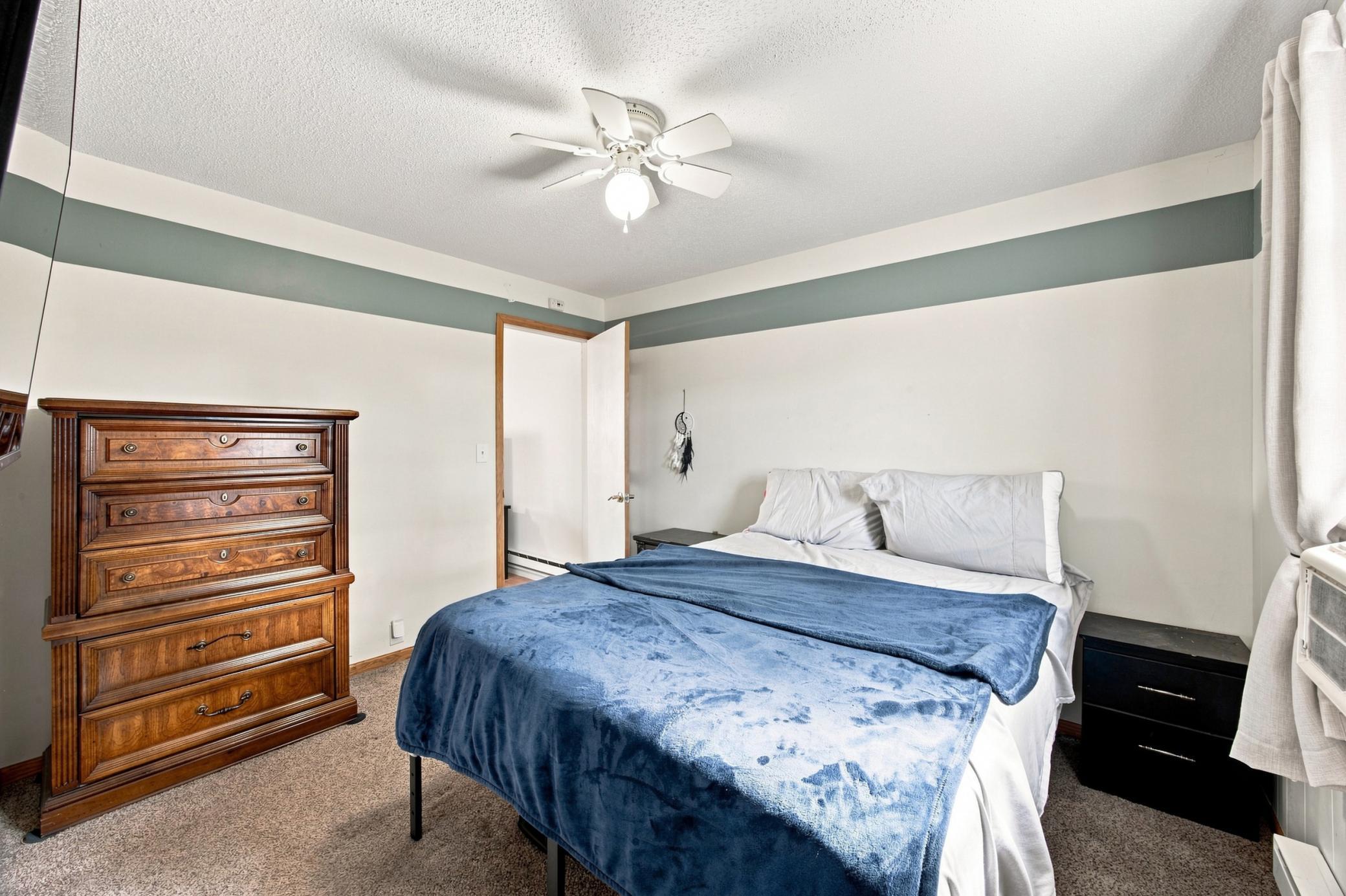 1906 single family home for sale at 325 3rd Avenue W in Halstad, MN — 2 bed, 1 bath (photo 15 of 29)