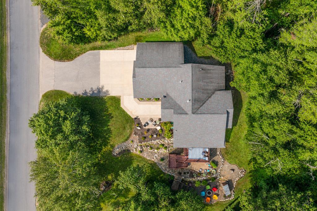 2004 single family home for sale at 7778 Chickasaw Circle in Breezy Point, MN — 3 bed, 4 bath (photo 18 of 39)