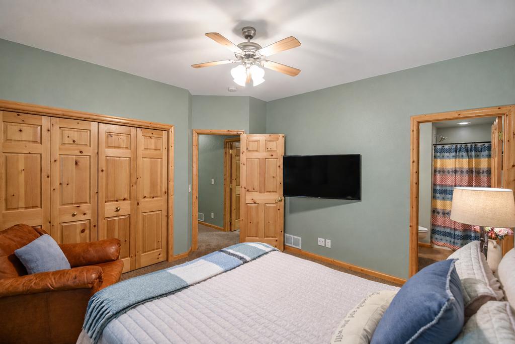 2004 single family home for sale at 7778 Chickasaw Circle in Breezy Point, MN — 3 bed, 4 bath (photo 27 of 39)