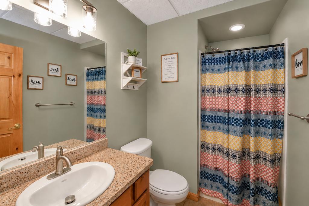 2004 single family home for sale at 7778 Chickasaw Circle in Breezy Point, MN — 3 bed, 4 bath (photo 28 of 39)