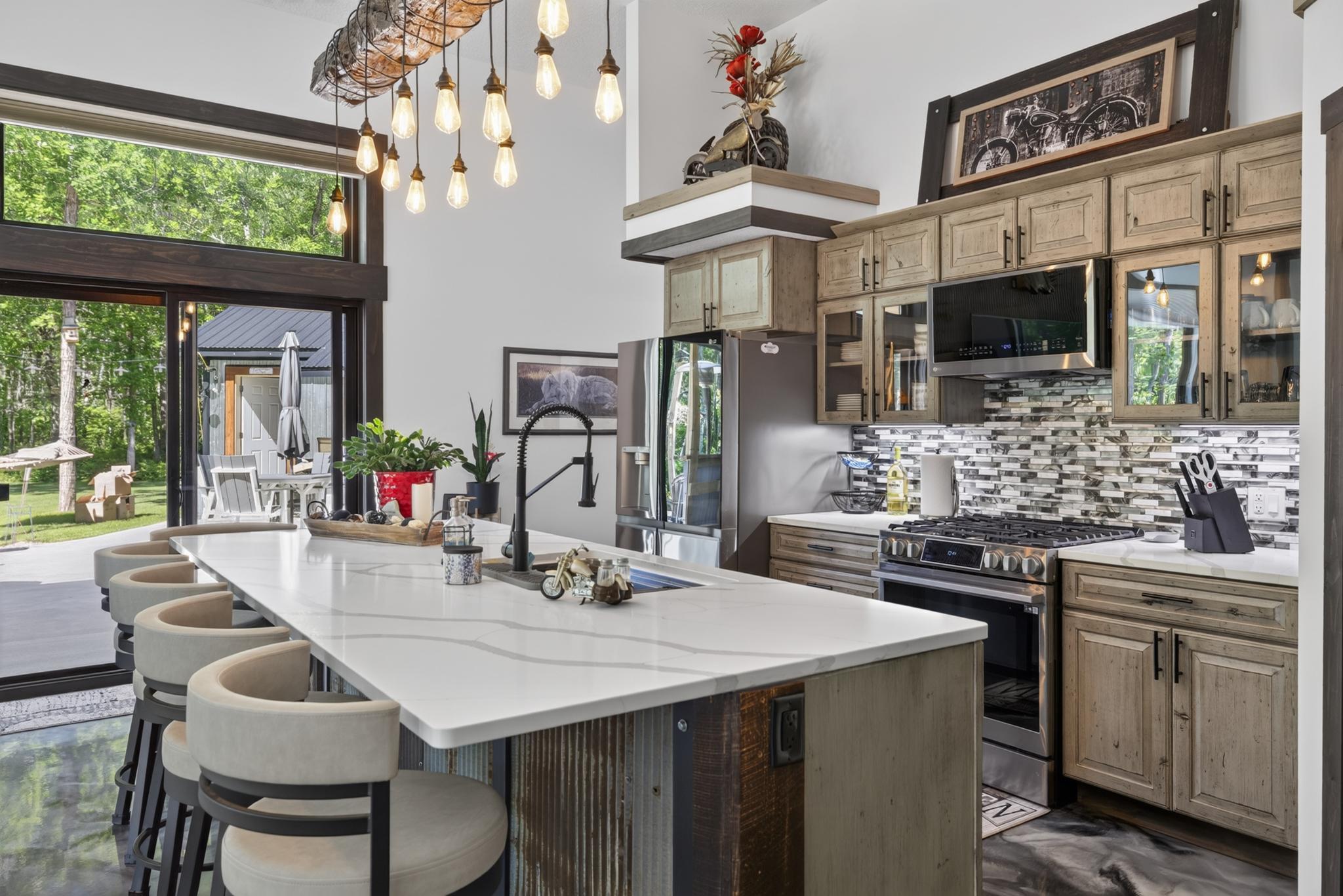 2023 single family home for sale at 40293 Fox Glen Drive in Fifty Lakes, MN — 3 bed, 3 bath (photo 4 of 46)