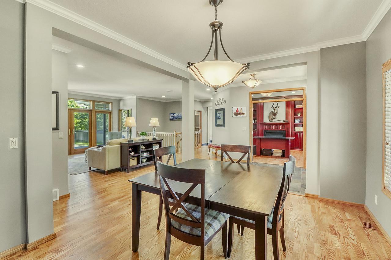 1996 single family home for sale at 123 50th Avenue E in West Fargo, ND — 4 bed, 3 bath (photo 29 of 102)