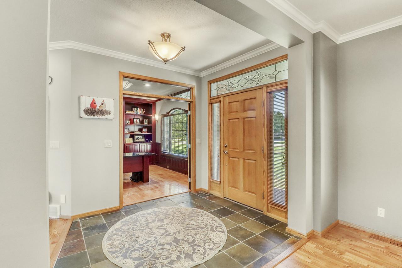 1996 single family home for sale at 123 50th Avenue E in West Fargo, ND — 4 bed, 3 bath (photo 36 of 102)