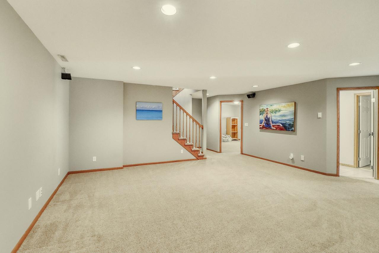 1996 single family home for sale at 123 50th Avenue E in West Fargo, ND — 4 bed, 3 bath (photo 66 of 102)