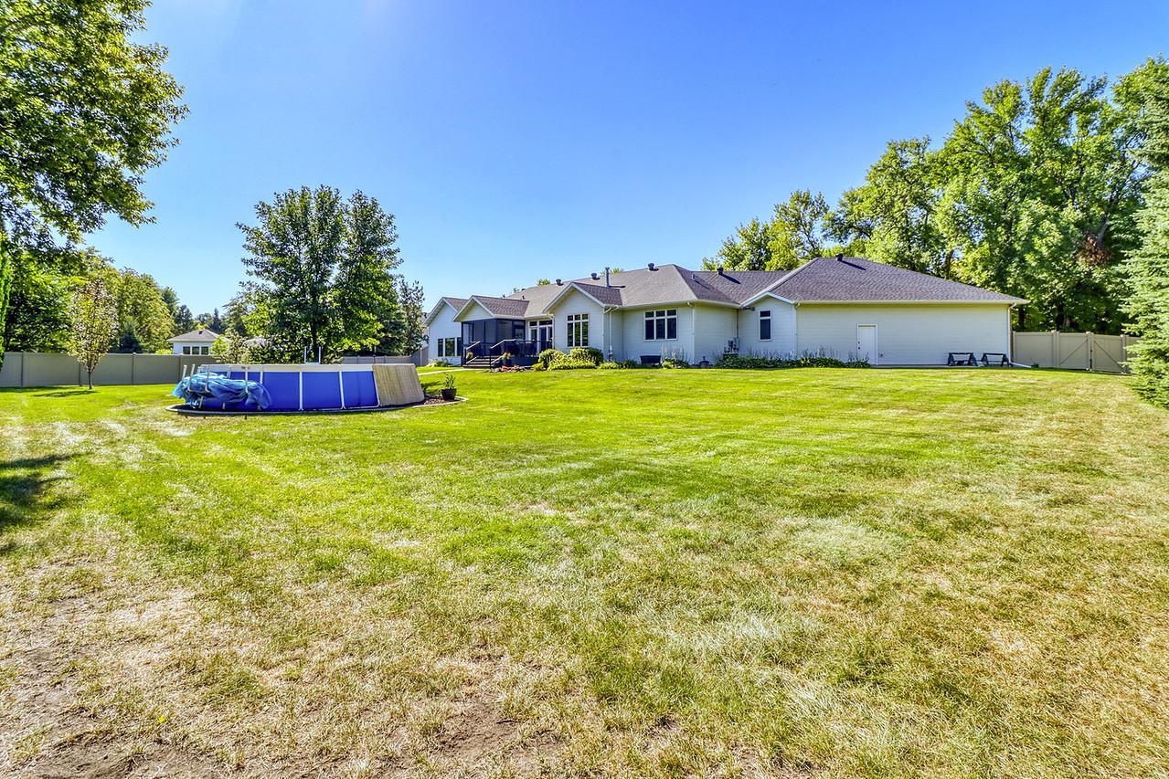 1996 single family home for sale at 123 50th Avenue E in West Fargo, ND — 4 bed, 3 bath (photo 90 of 102)