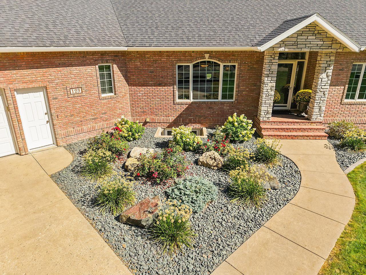 1996 single family home for sale at 123 50th Avenue E in West Fargo, ND — 4 bed, 3 bath (photo 99 of 102)