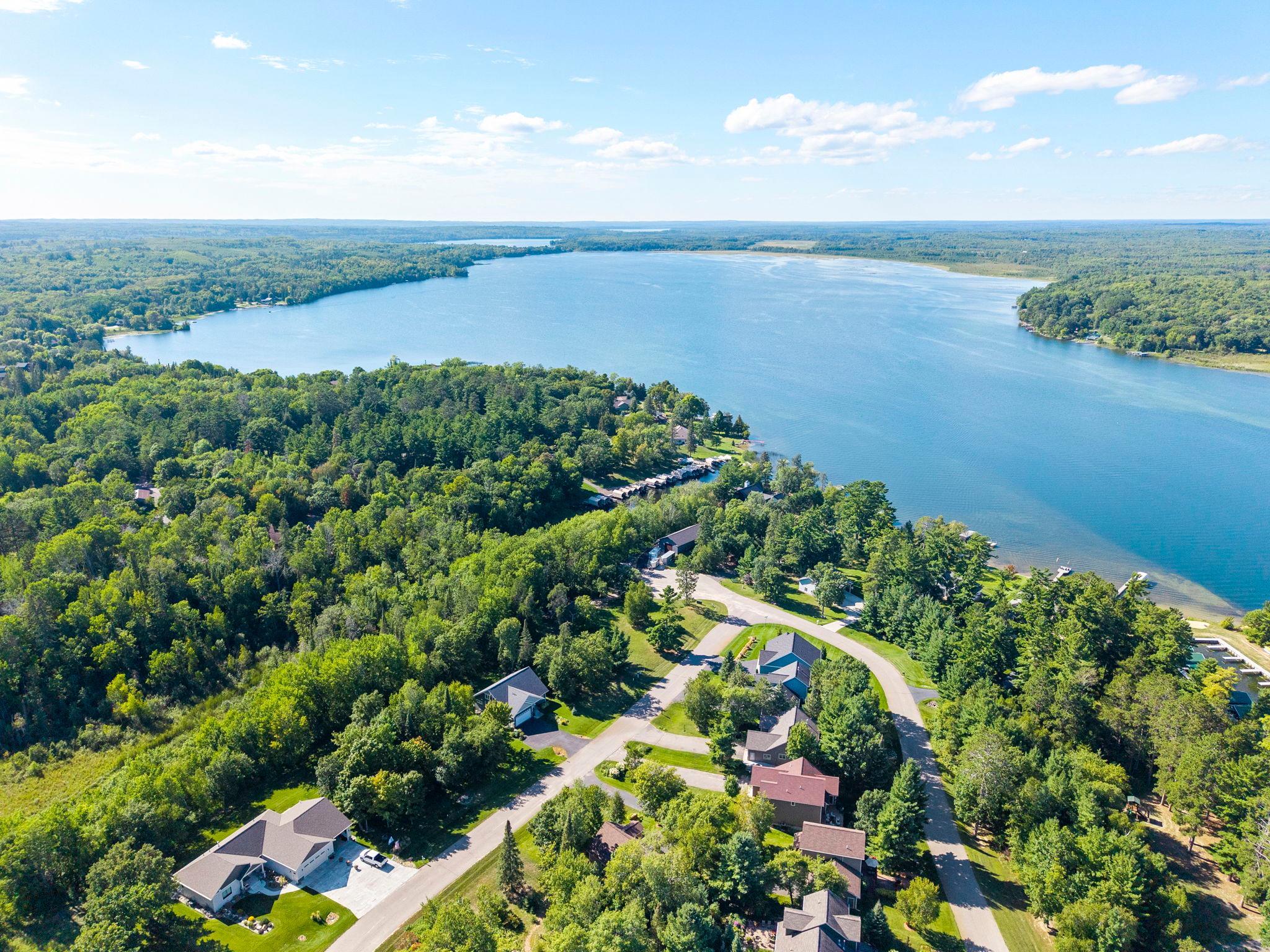 2017 single family home for sale at 8887 Kabekona Ridge Drive NW in Walker, MN — 5 bed, 3 bath (photo 2 of 34)