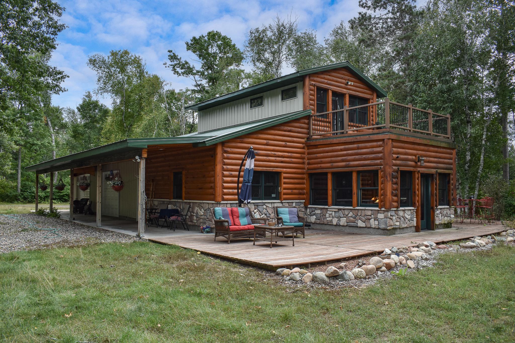 2015 single family home for sale at 42937 Minnie Lake Drive in Emily, MN — 2 bed, 2 bath (photo 2 of 64)