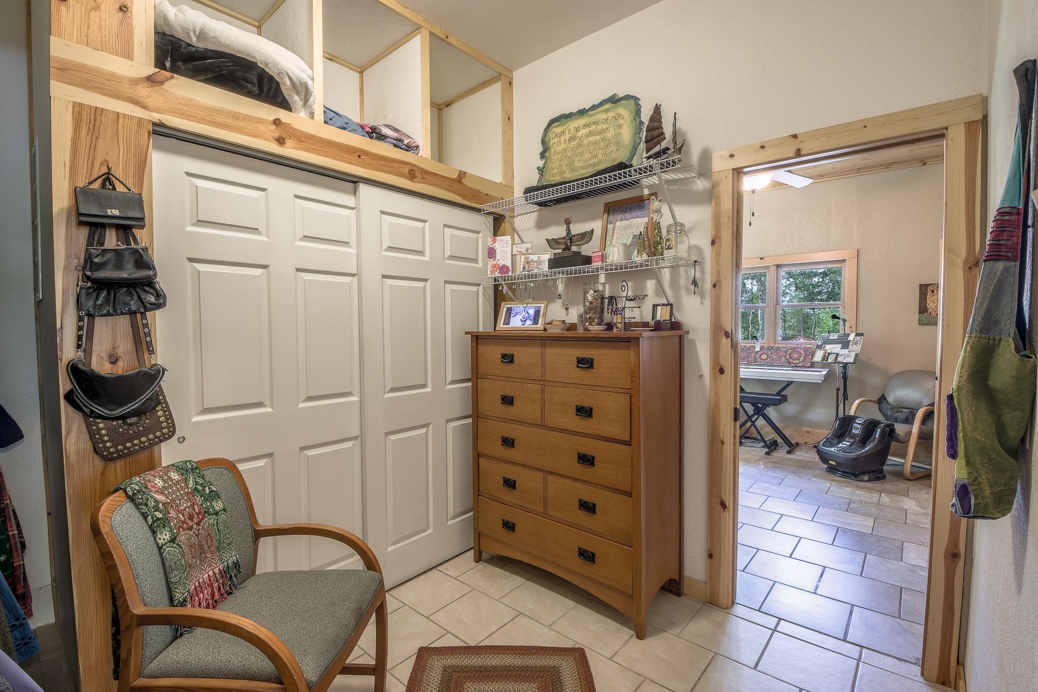 2015 single family home for sale at 42937 Minnie Lake Drive in Emily, MN — 2 bed, 2 bath (photo 24 of 64)