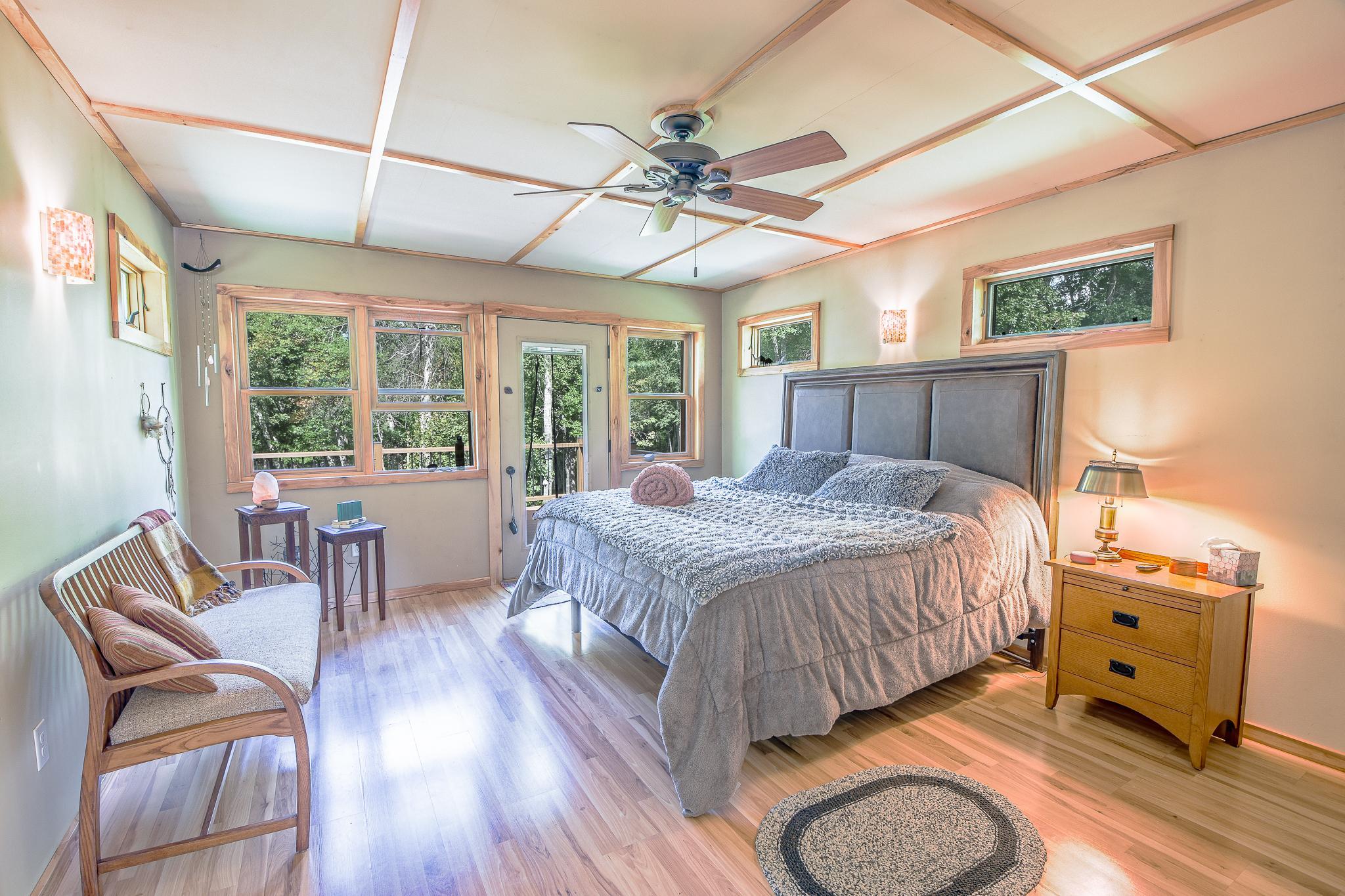 2015 single family home for sale at 42937 Minnie Lake Drive in Emily, MN — 2 bed, 2 bath (photo 25 of 64)