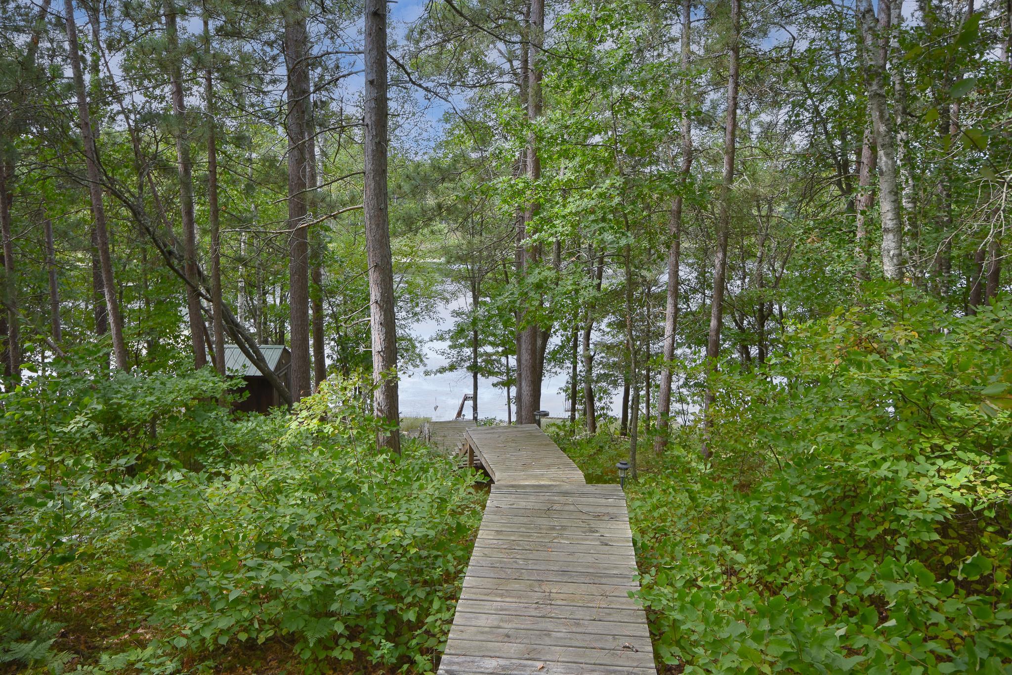 2015 single family home for sale at 42937 Minnie Lake Drive in Emily, MN — 2 bed, 2 bath (photo 37 of 64)