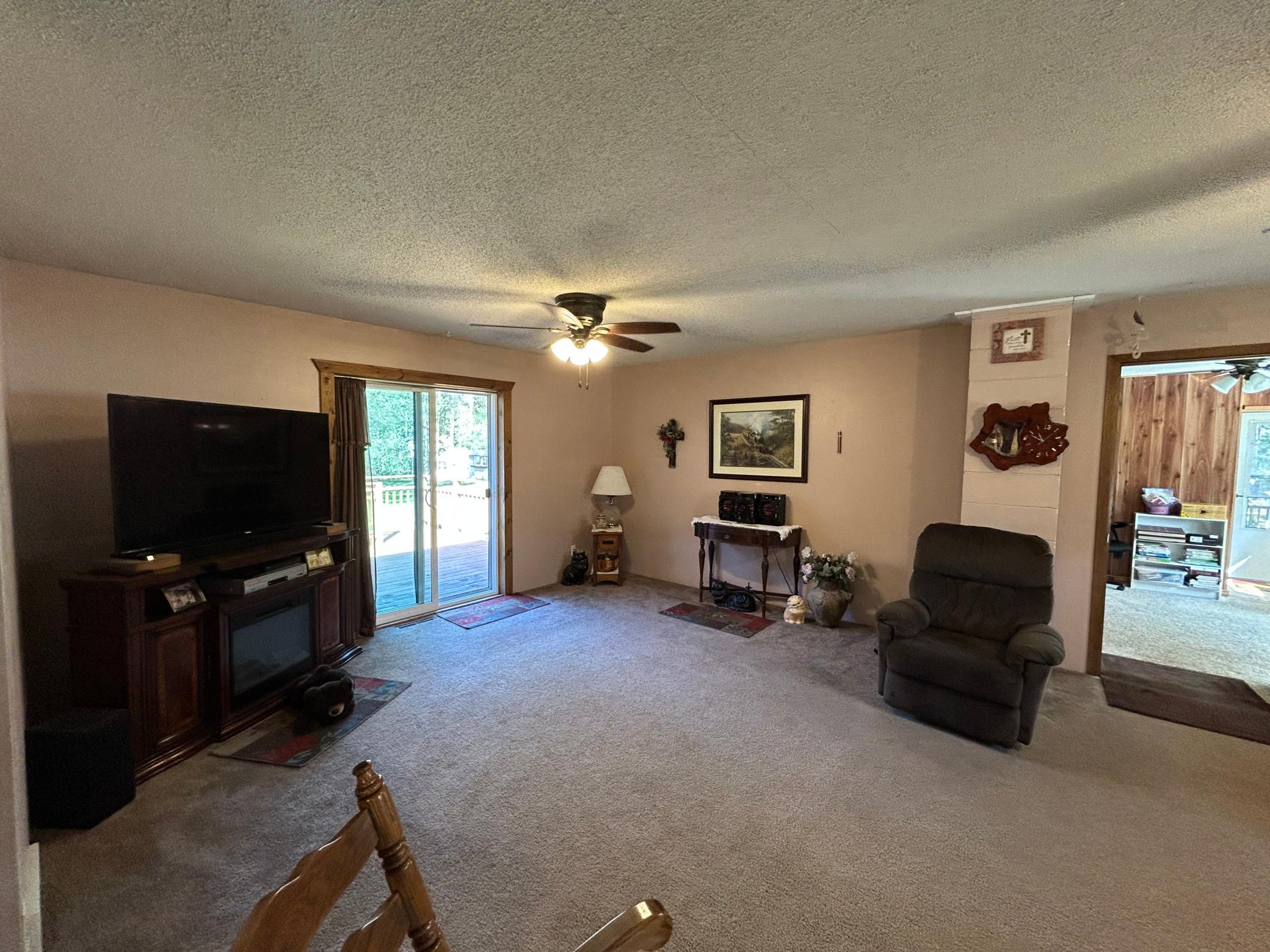 1987 single family home for sale at 17087 169th Avenue in Park Rapids, MN — 3 bed, 3 bath (photo 5 of 47)