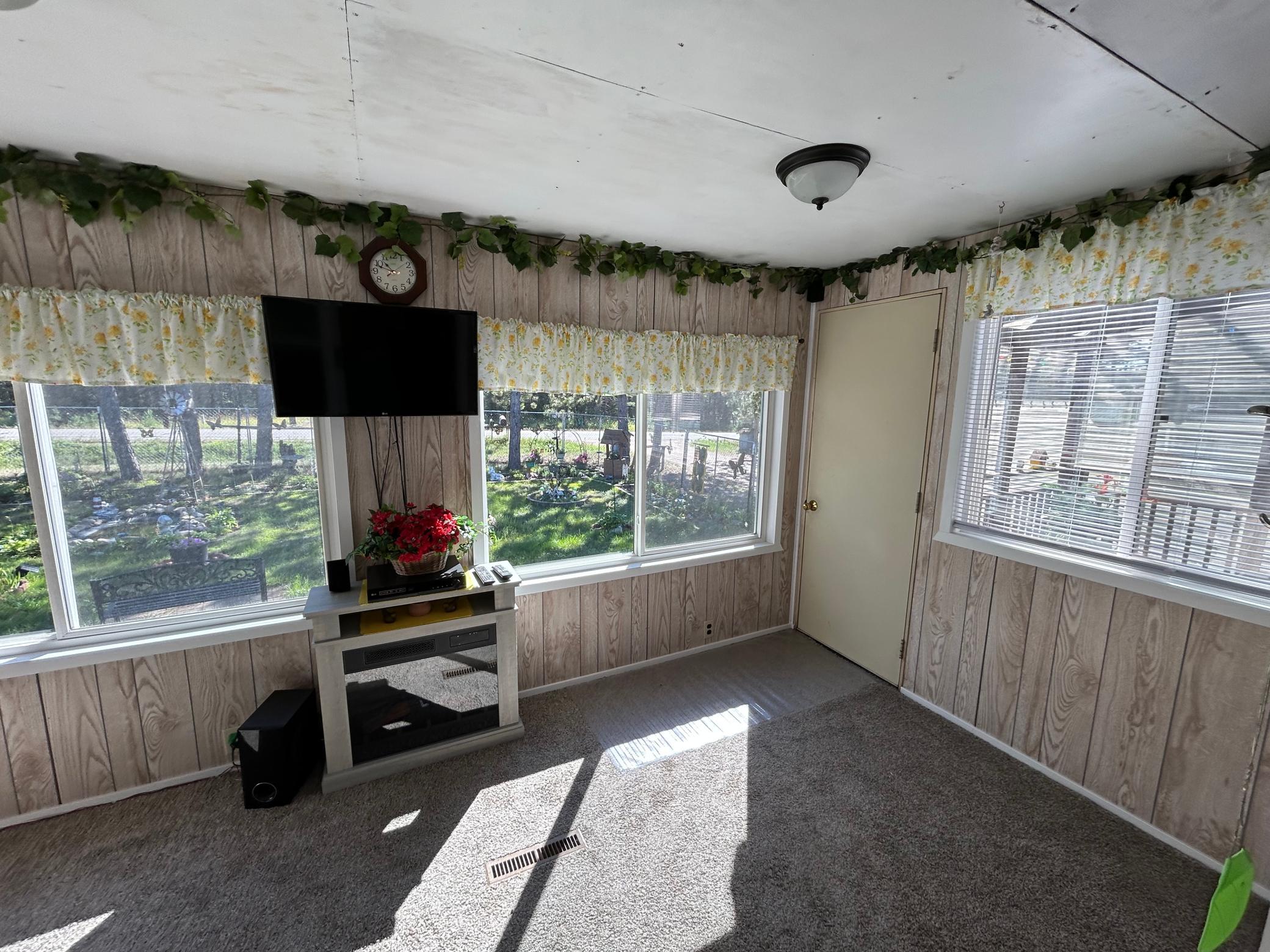 1987 single family home for sale at 17087 169th Avenue in Park Rapids, MN — 3 bed, 3 bath (photo 9 of 47)