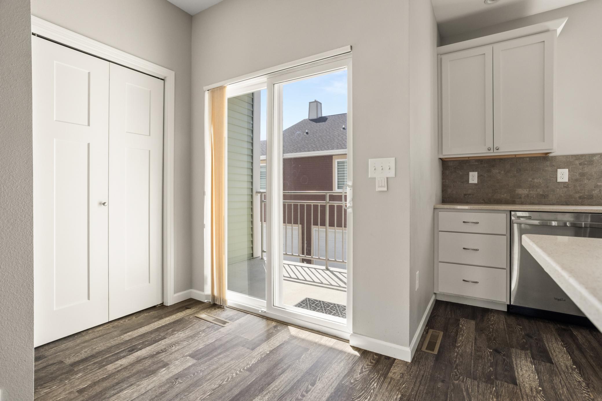 2016 twin home for sale at 503 33rd Way E, Unit B in West Fargo, ND — 3 bed, 4 bath (photo 13 of 33)