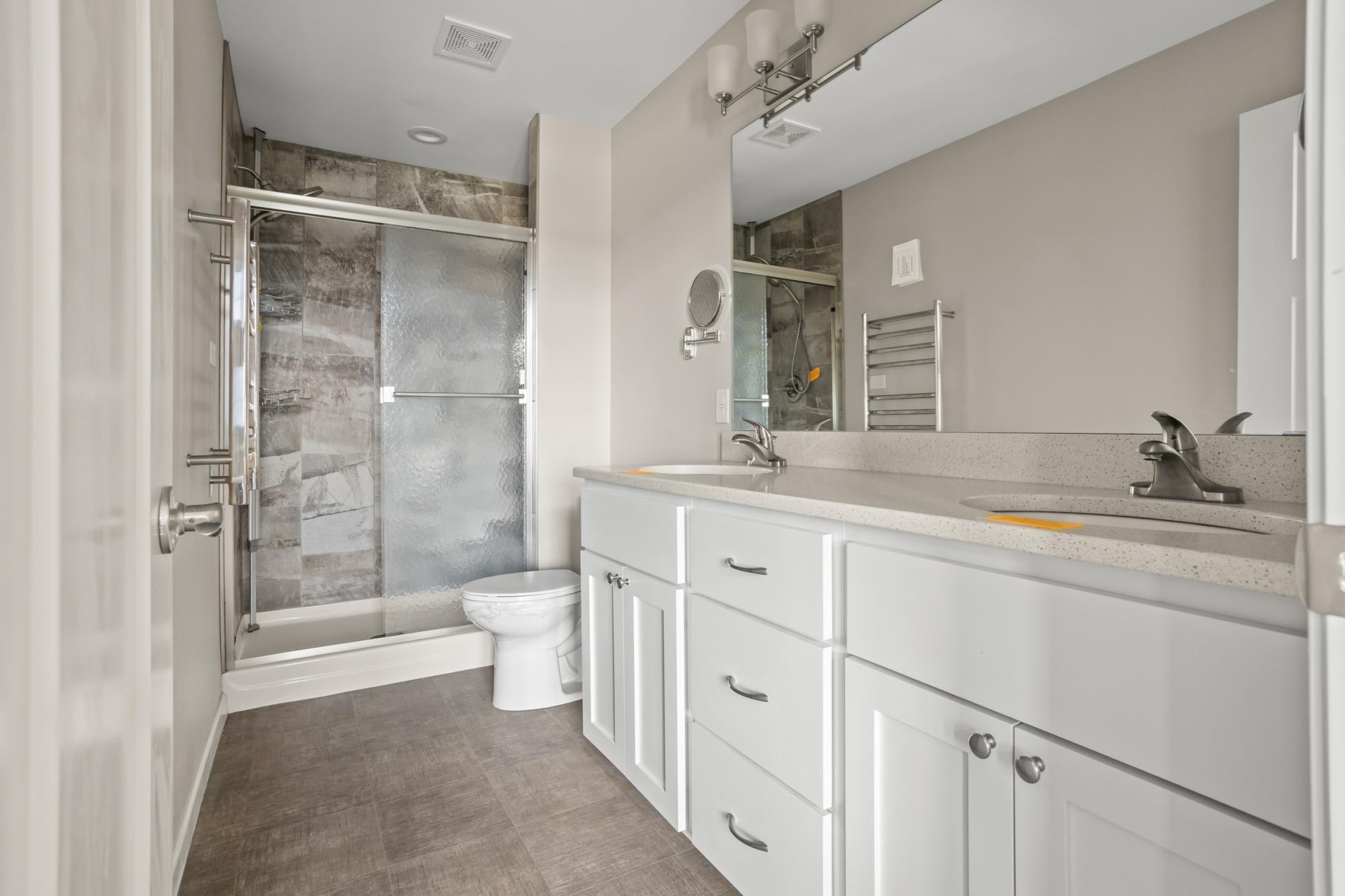 2016 twin home for sale at 503 33rd Way E, Unit B in West Fargo, ND — 3 bed, 4 bath (photo 19 of 33)