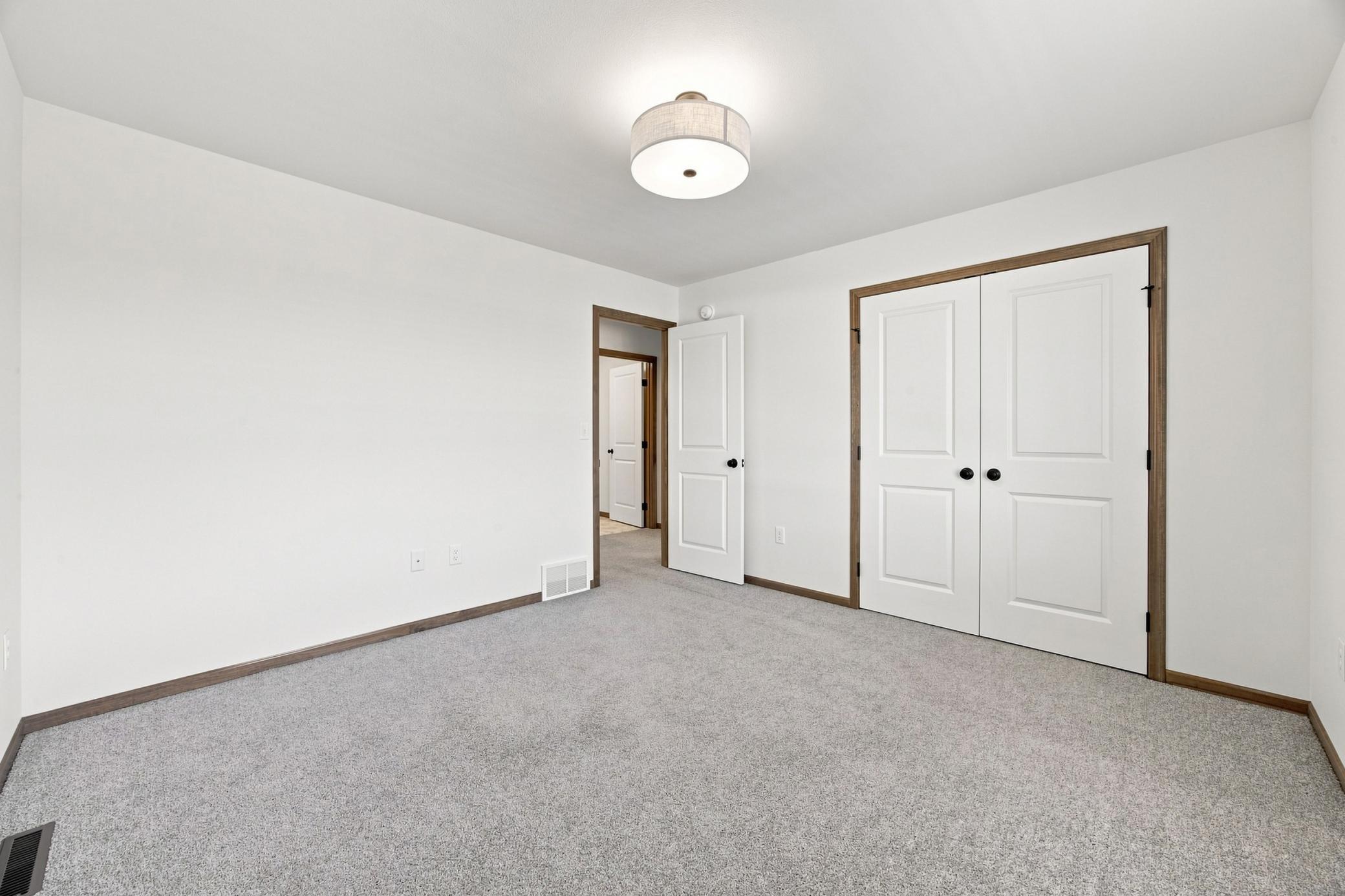 2022 single family home for sale at 7318 Madelyn Lane S in Fargo, ND — 4 bed, 3 bath (photo 23 of 43)