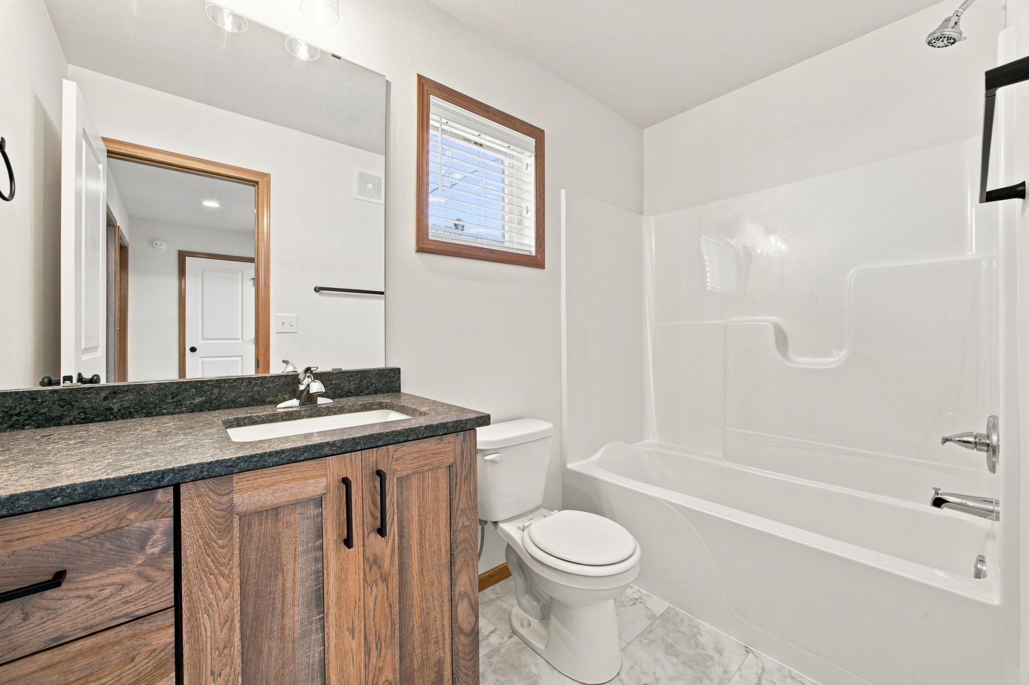 2022 single family home for sale at 7318 Madelyn Lane S in Fargo, ND — 4 bed, 3 bath (photo 24 of 43)