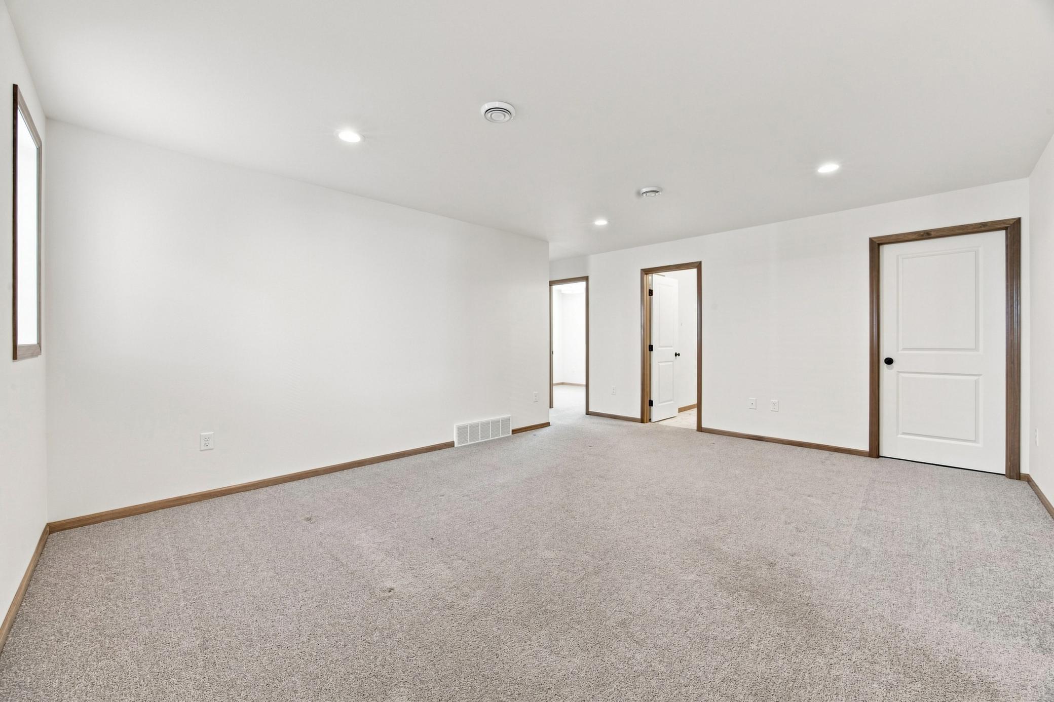 2022 single family home for sale at 7318 Madelyn Lane S in Fargo, ND — 4 bed, 3 bath (photo 28 of 43)
