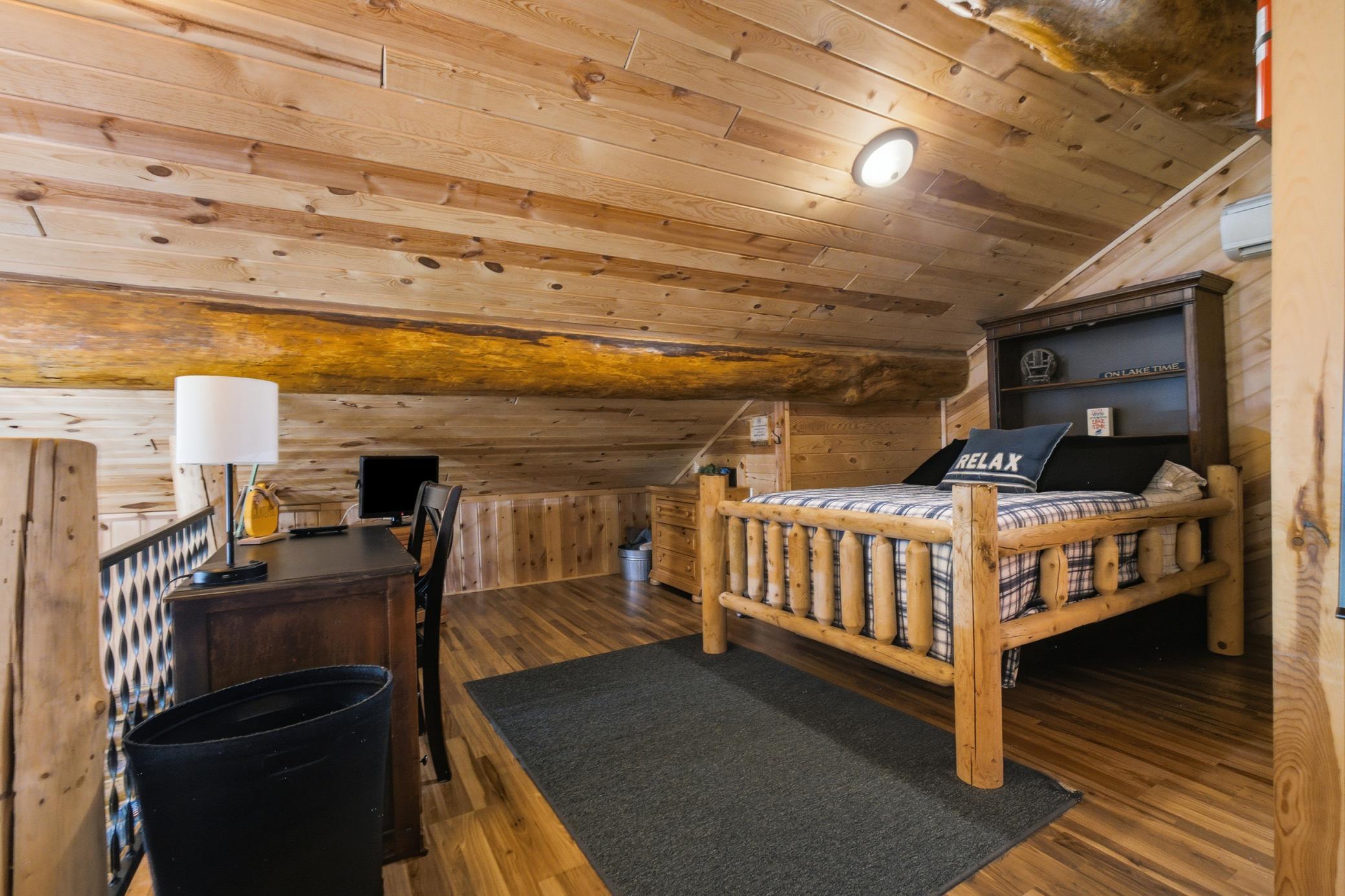 2016 single family home for sale at 17377 Paradise Shores Road in Brainerd, MN — 2 bed, 2 bath (photo 23 of 63)