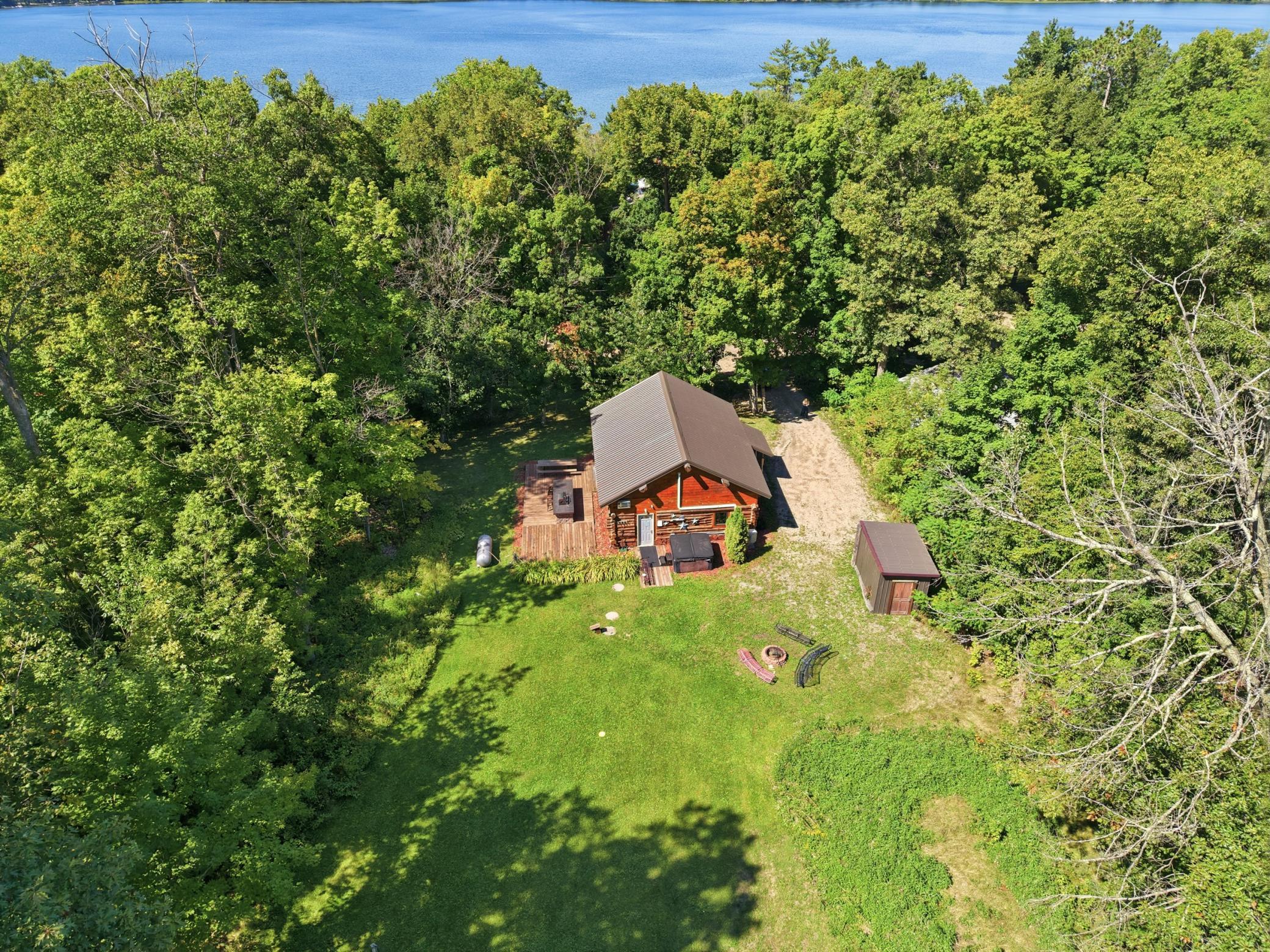 2016 single family home for sale at 17377 Paradise Shores Road in Brainerd, MN — 2 bed, 2 bath (photo 59 of 63)