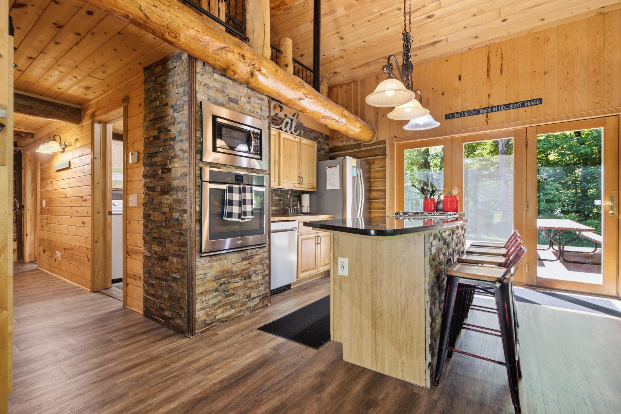 2016 single family home for sale at 17377 Paradise Shores Road in Brainerd, MN — 2 bed, 2 bath (photo 10 of 63)