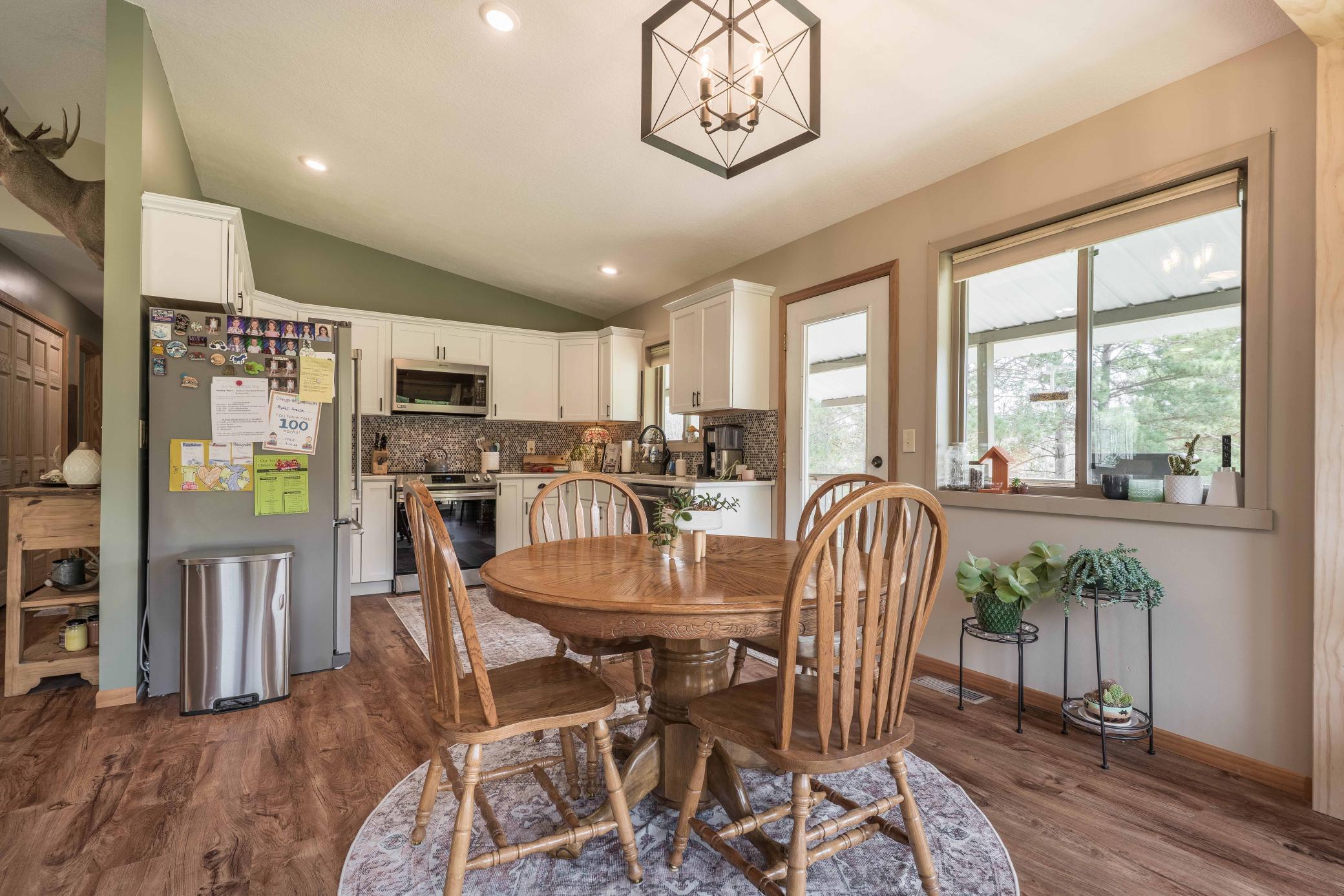 2009 single family home for sale at 22939 510th Avenue in Henning, MN — 4 bed, 2 bath (photo 16 of 94)
