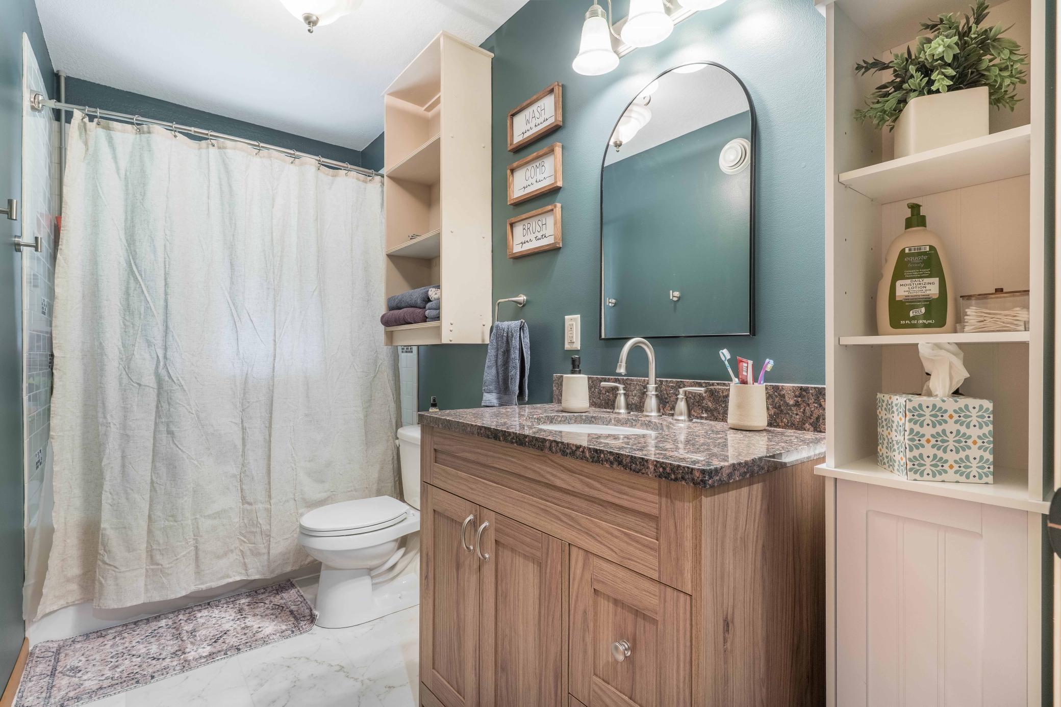 2009 single family home for sale at 22939 510th Avenue in Henning, MN — 4 bed, 2 bath (photo 24 of 94)