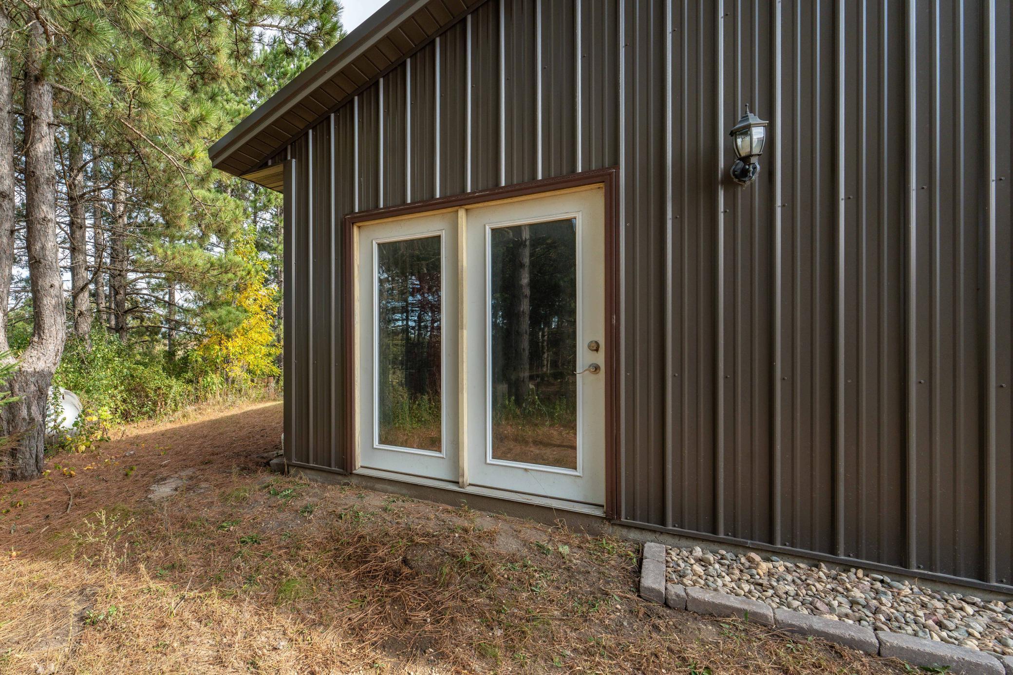 2009 single family home for sale at 22939 510th Avenue in Henning, MN — 4 bed, 2 bath (photo 54 of 94)