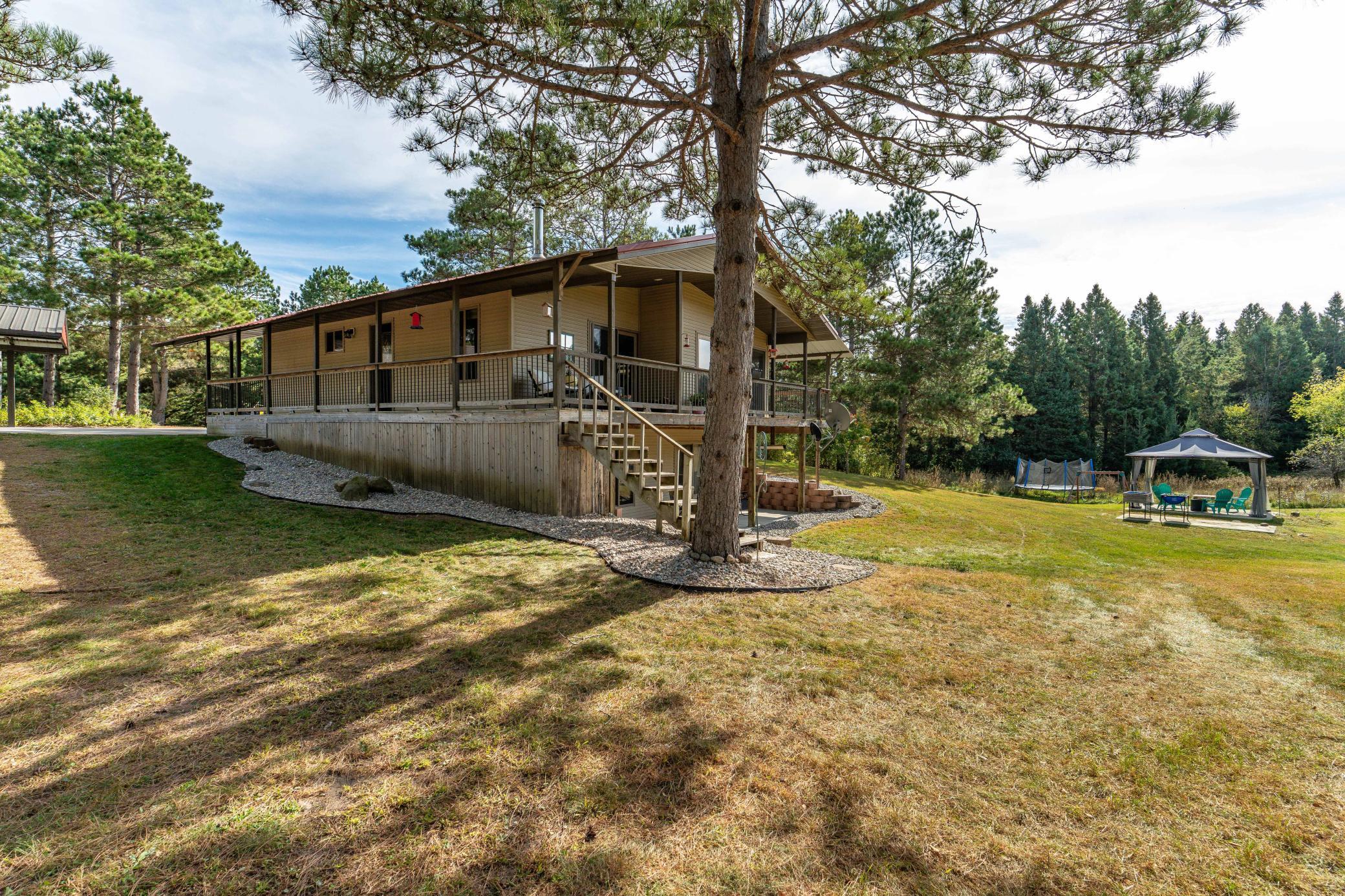 2009 single family home for sale at 22939 510th Avenue in Henning, MN — 4 bed, 2 bath (photo 67 of 94)