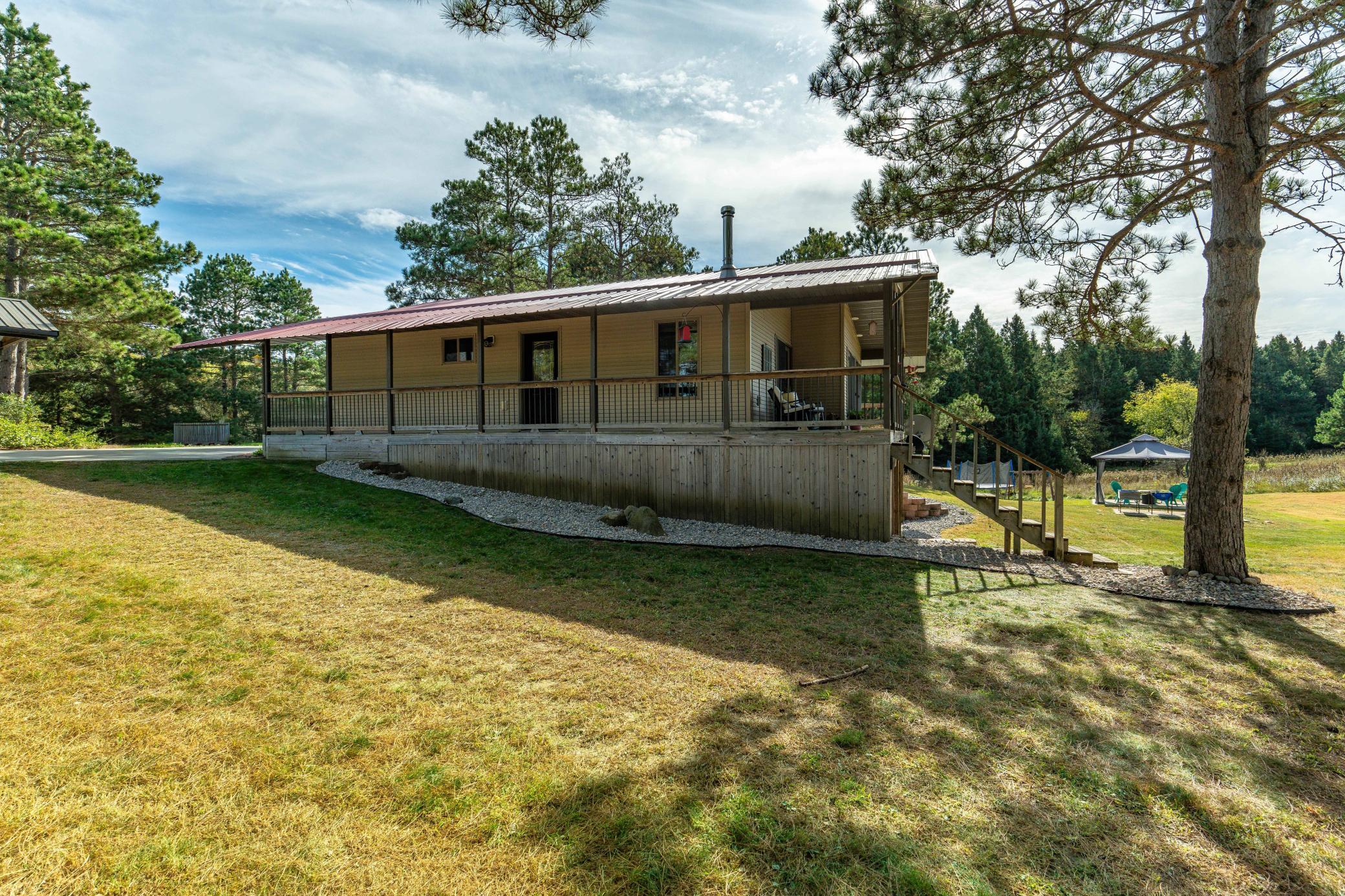 2009 single family home for sale at 22939 510th Avenue in Henning, MN — 4 bed, 2 bath (photo 68 of 94)