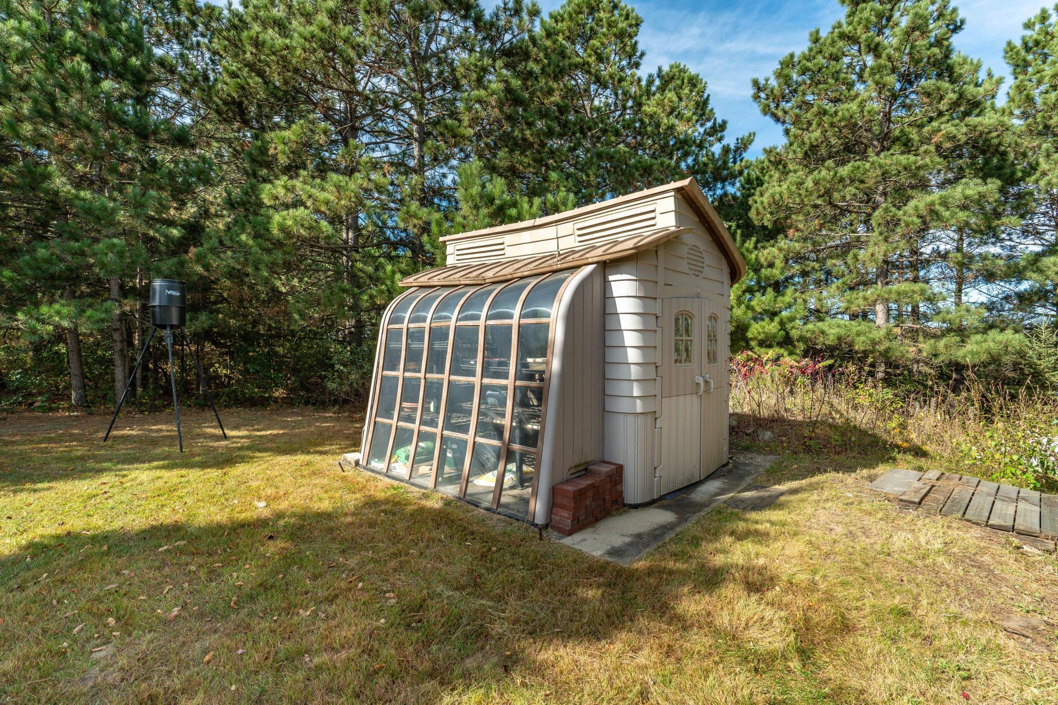 2009 single family home for sale at 22939 510th Avenue in Henning, MN — 4 bed, 2 bath (photo 83 of 94)
