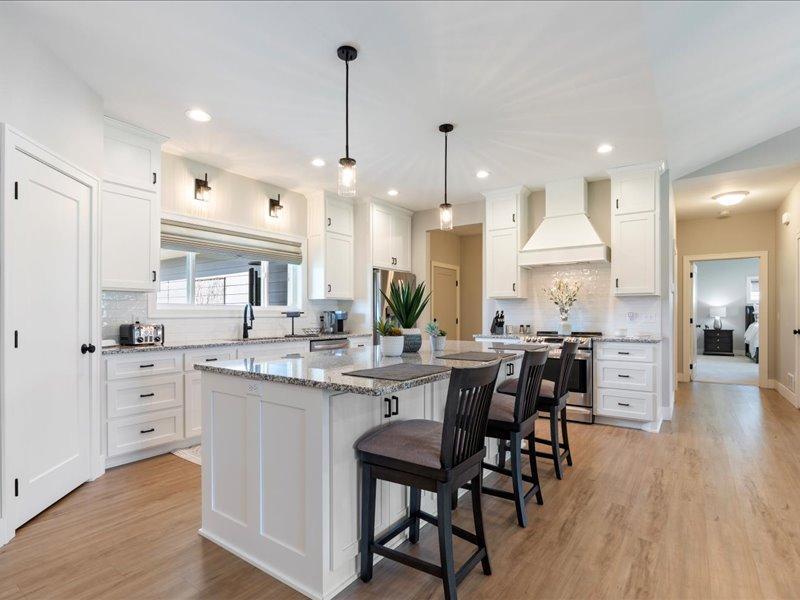 2021 single family home for sale at 11364 Legacy Drive in East Gull Lake, MN — 3 bed, 2 bath (photo 3 of 40)