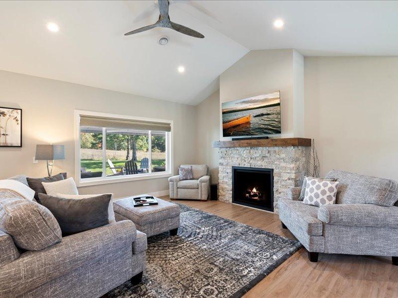 2021 single family home for sale at 11364 Legacy Drive in East Gull Lake, MN — 3 bed, 2 bath (photo 9 of 40)