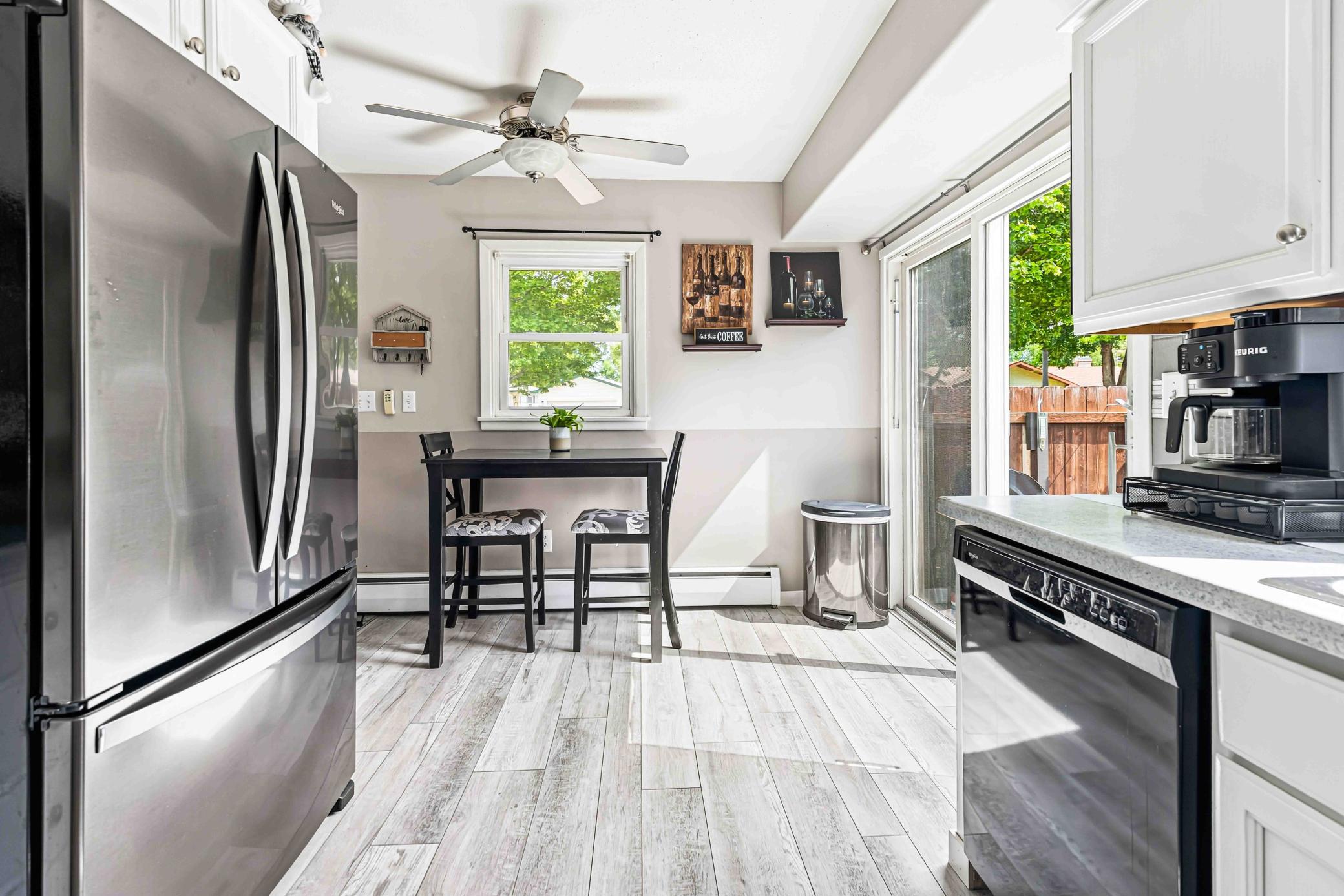 1956 single family home for sale at 1921 N 10th Avenue N in Moorhead, MN — 3 bed, 2 bath (photo 13 of 46)