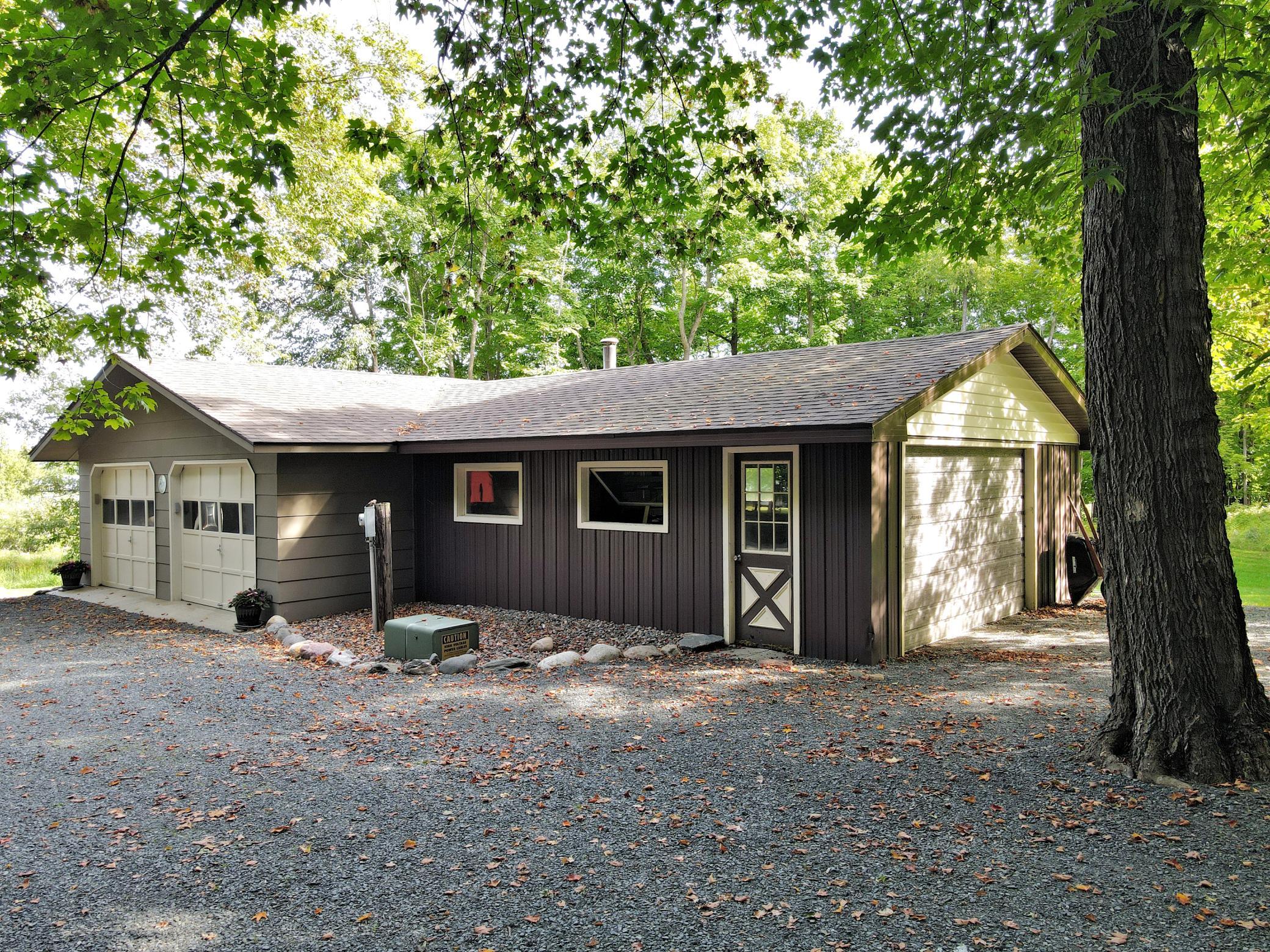 1978 single family home for sale at 55556 Eggar Road in Spring Lake, MN — 2 bed, 2 bath (photo 27 of 36)