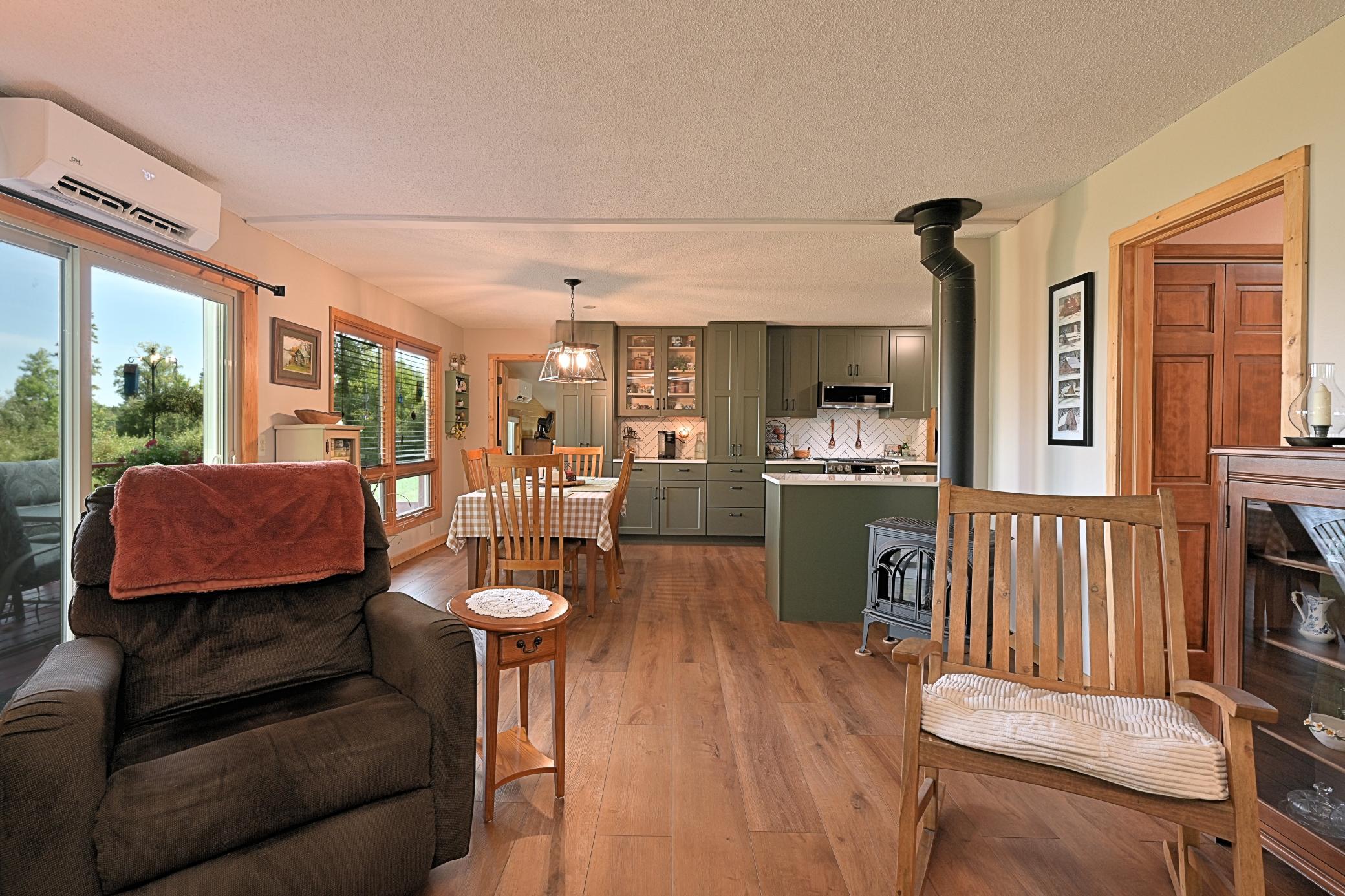 1978 single family home for sale at 55556 Eggar Road in Spring Lake, MN — 2 bed, 2 bath (photo 8 of 36)