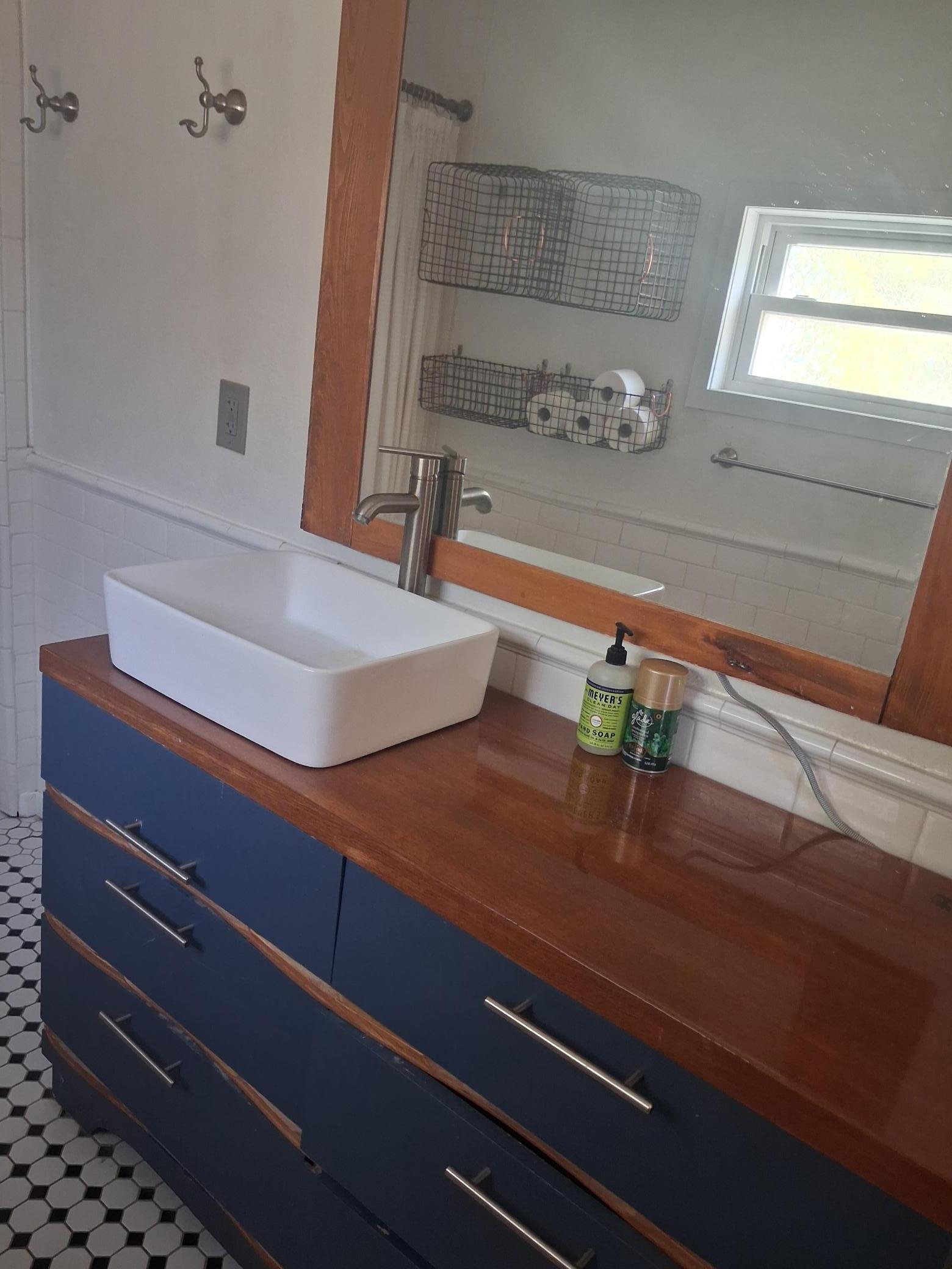 1882 single family home for sale at 410 W Pleasant Avenue in Elizabeth, MN — 2 bed, 1 bath (photo 17 of 24)