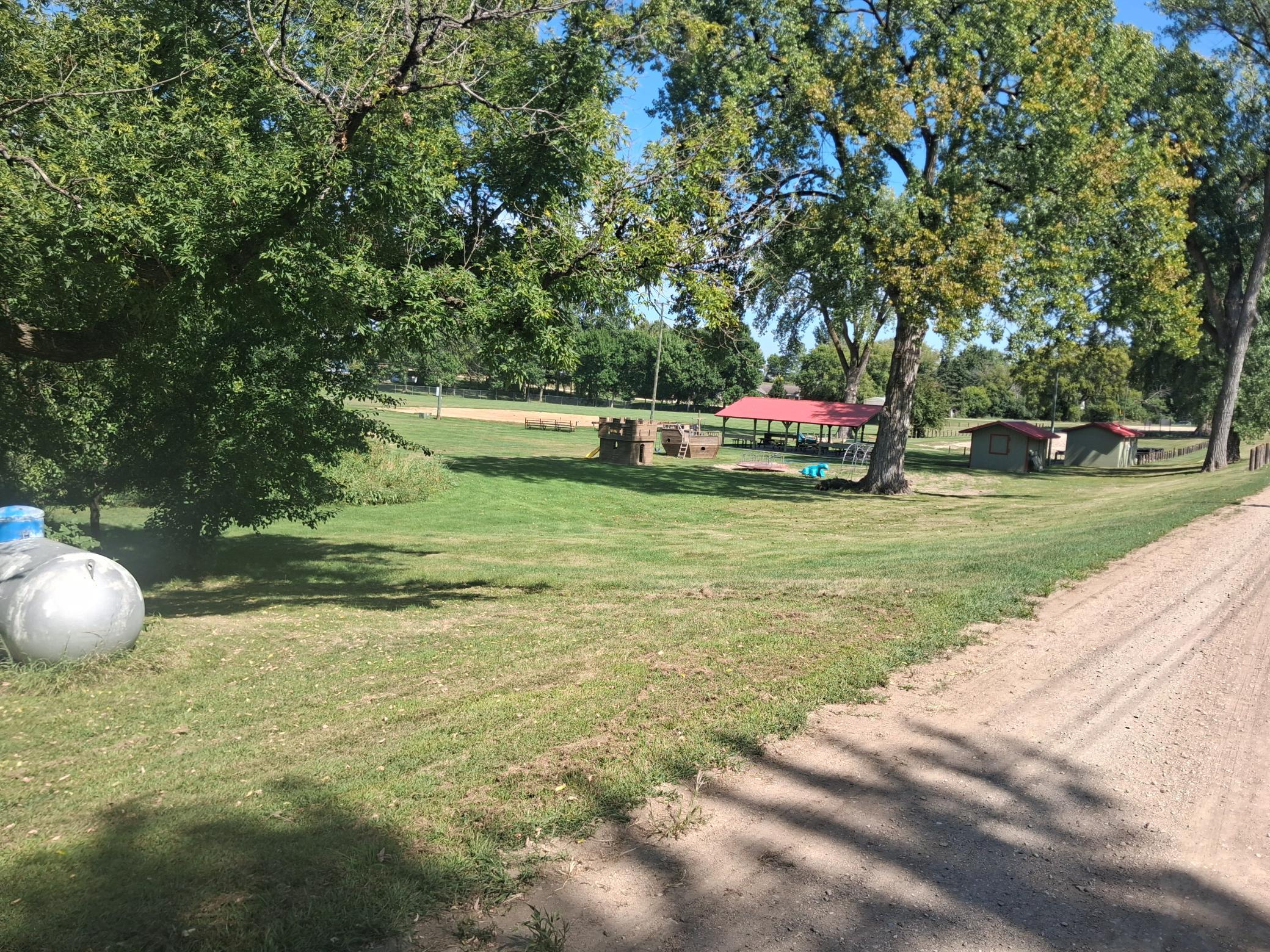 1882 single family home for sale at 410 W Pleasant Avenue in Elizabeth, MN — 2 bed, 1 bath (photo 4 of 24)