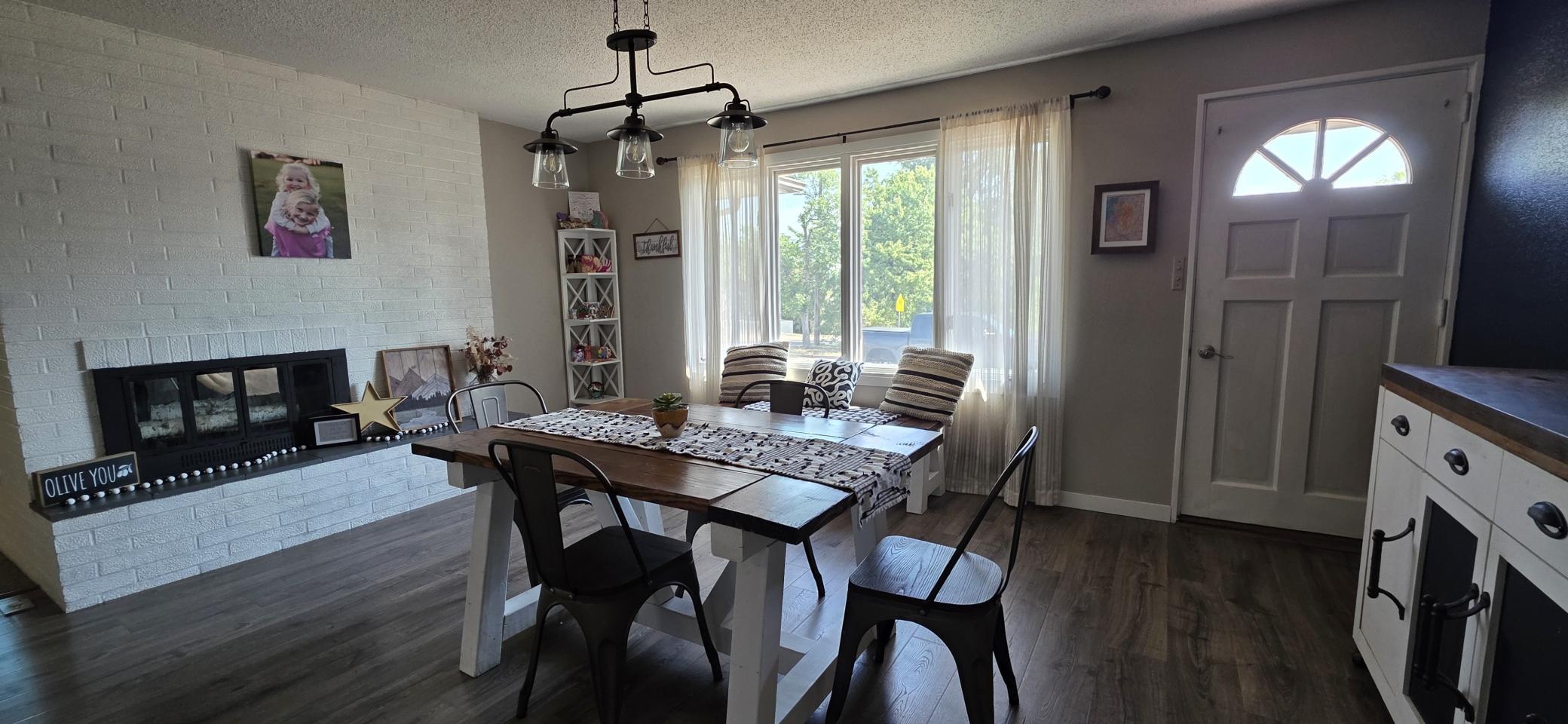 1973 single family home for sale at 602 Ash Street in Lisbon, ND — 4 bed, 3 bath (photo 12 of 44)