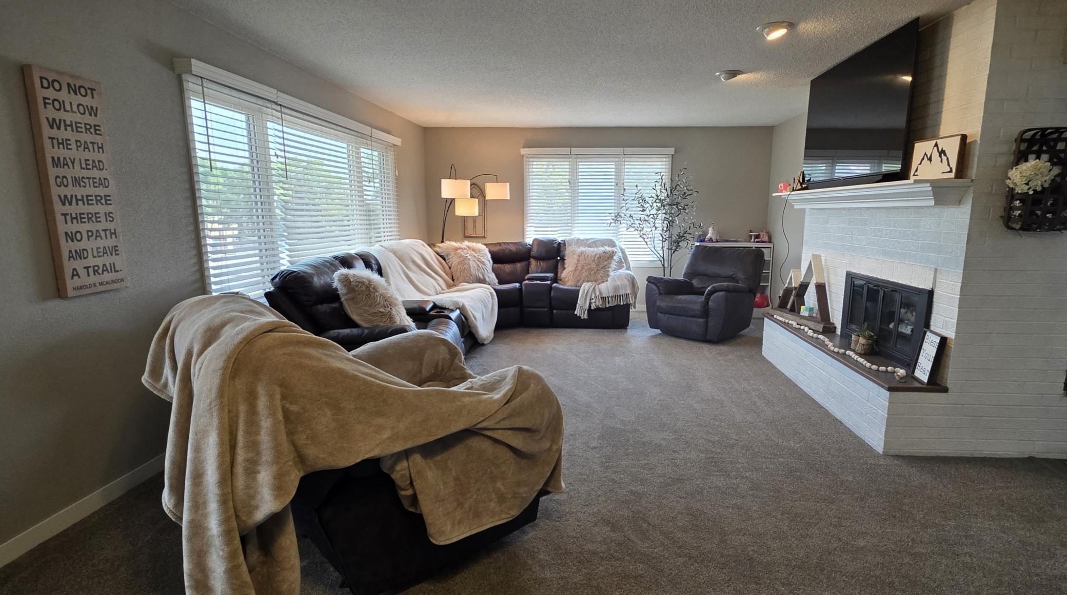 1973 single family home for sale at 602 Ash Street in Lisbon, ND — 4 bed, 3 bath (photo 13 of 44)