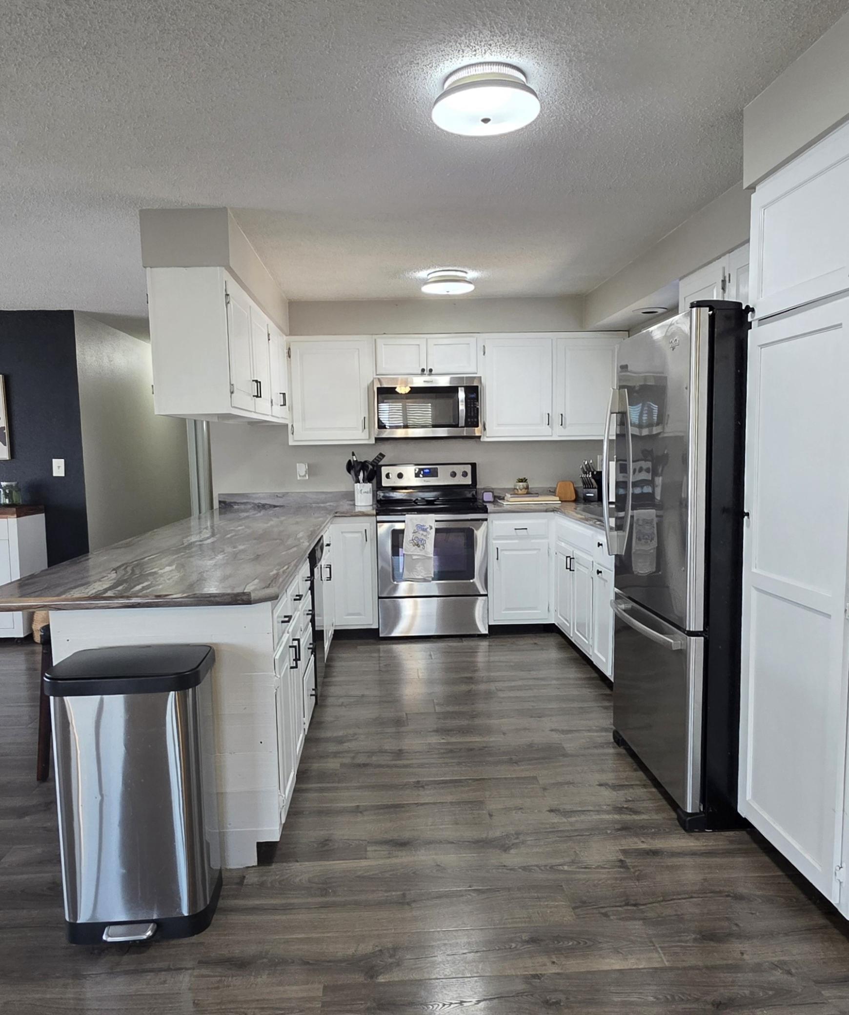 1973 single family home for sale at 602 Ash Street in Lisbon, ND — 4 bed, 3 bath (photo 3 of 44)