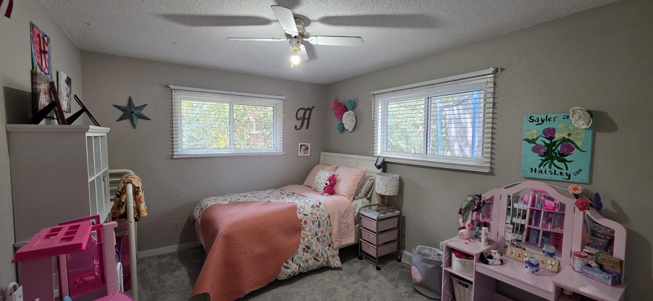 1973 single family home for sale at 602 Ash Street in Lisbon, ND — 4 bed, 3 bath (photo 21 of 44)