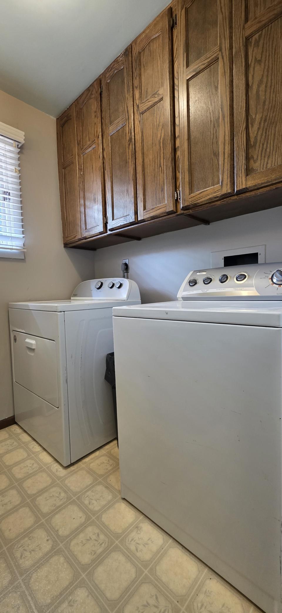 1973 single family home for sale at 602 Ash Street in Lisbon, ND — 4 bed, 3 bath (photo 31 of 44)