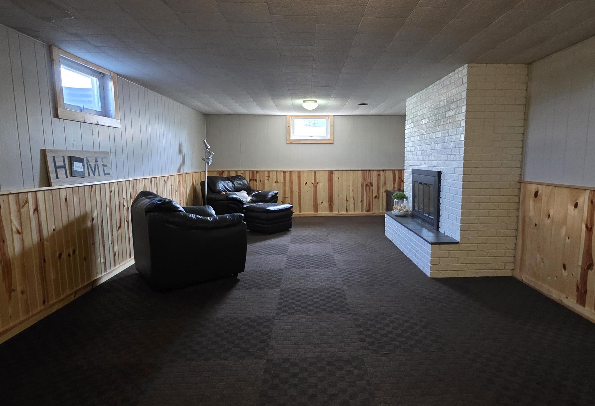1973 single family home for sale at 602 Ash Street in Lisbon, ND — 4 bed, 3 bath (photo 34 of 44)